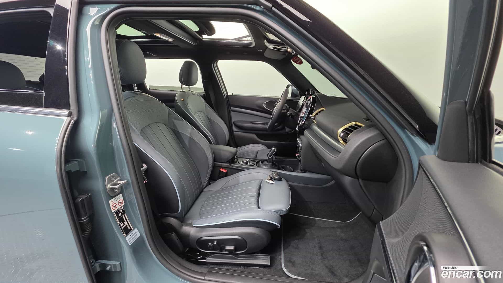 Clubman Mini 2022.9-INNER-010