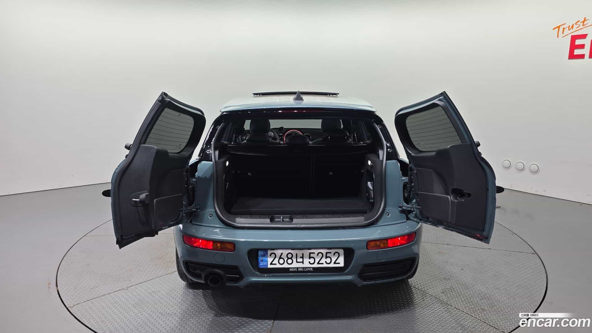 Clubman Mini 2022.9-OPTION-024