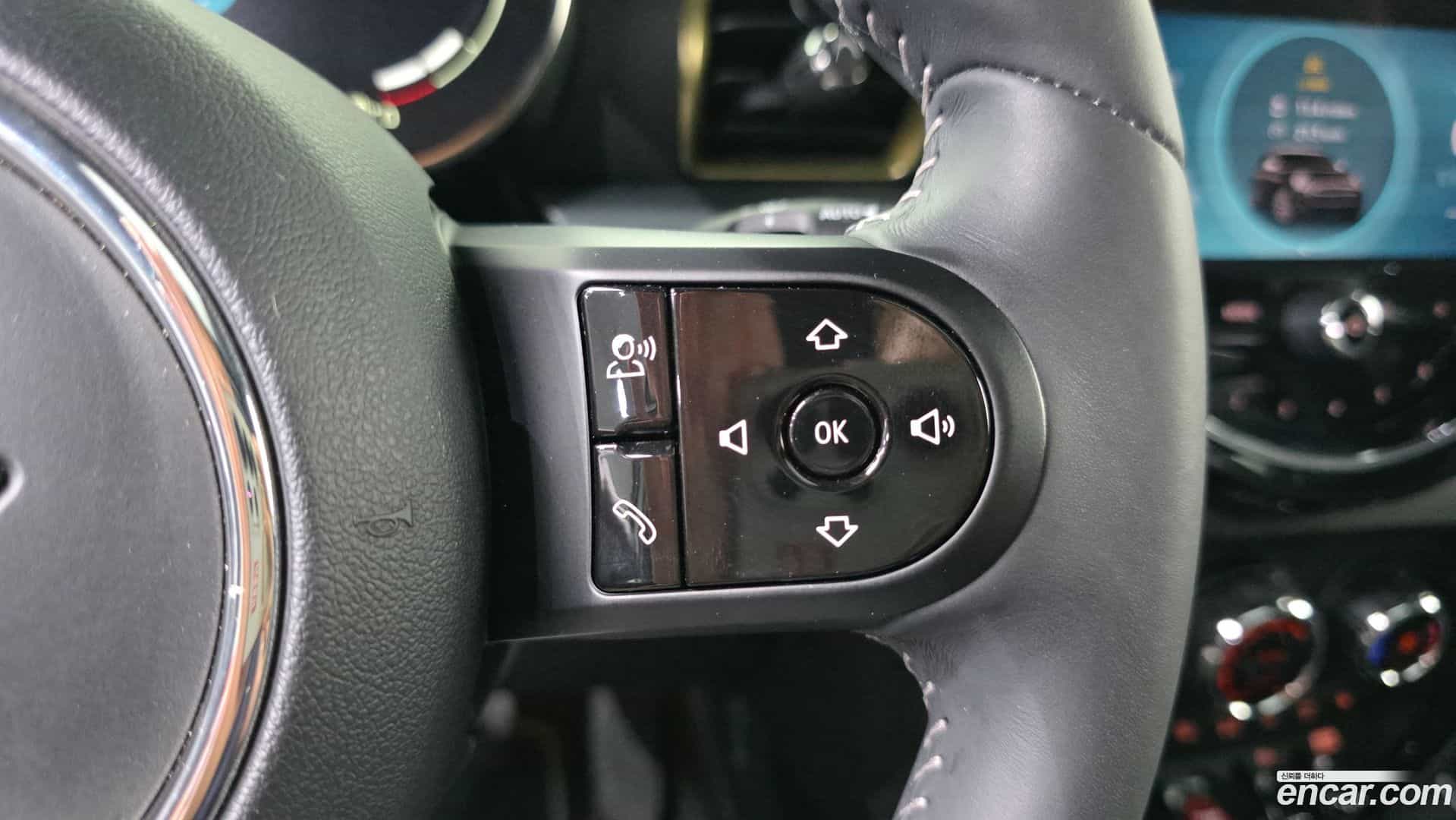 Clubman Mini 2022.9-OPTION-042