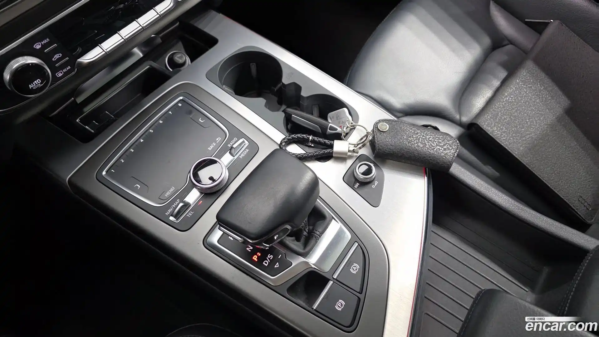Q7 Audi 2019.10-INNER-009