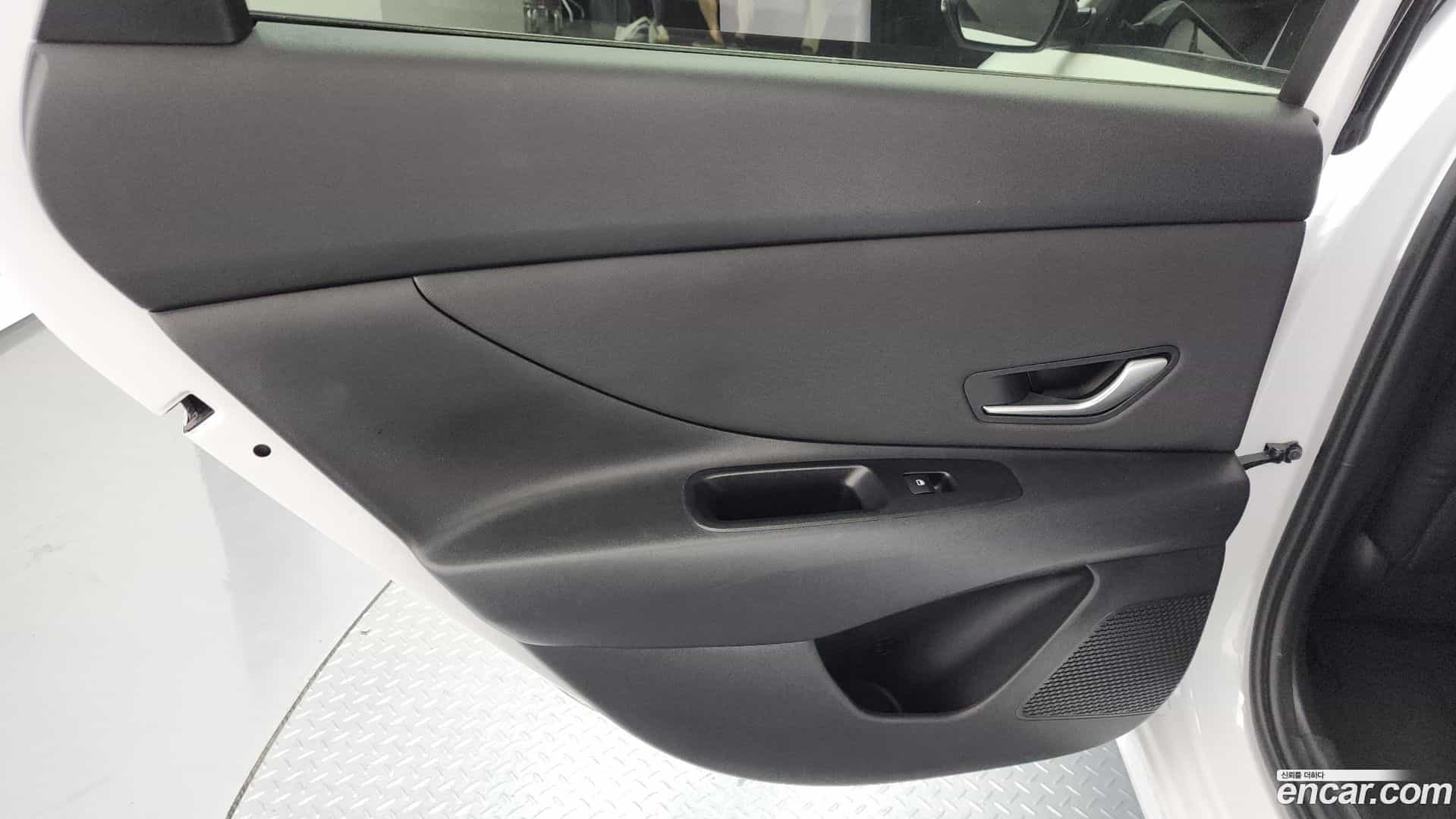 AVANTE Hyundai 2023.8-INNER-035