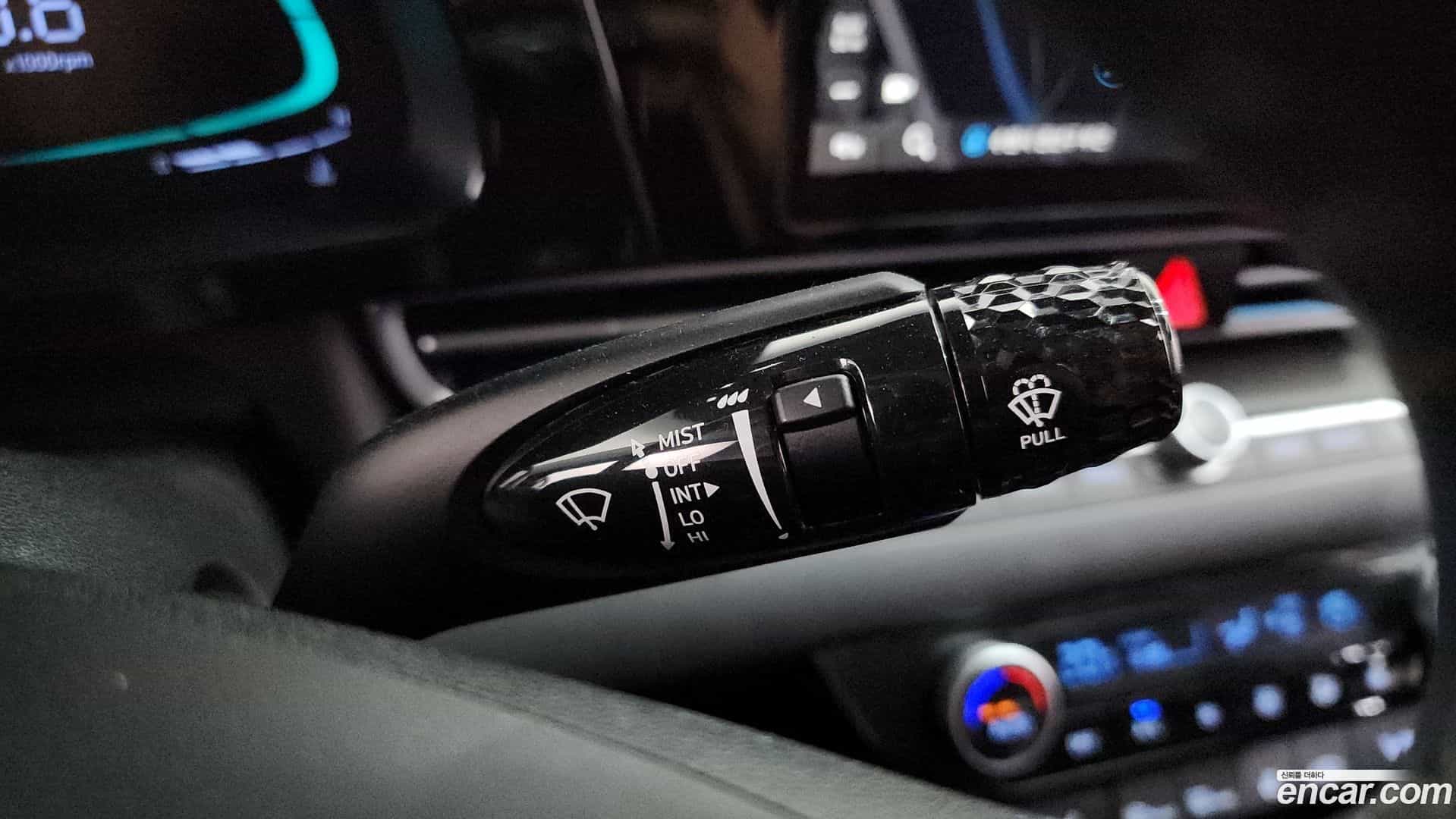 AVANTE Hyundai 2023.8-OPTION-040