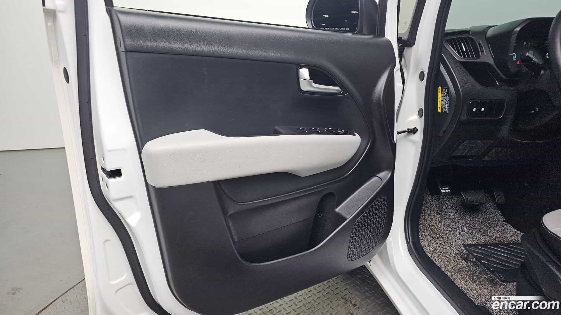 RAY Kia 2023.3-INNER-034