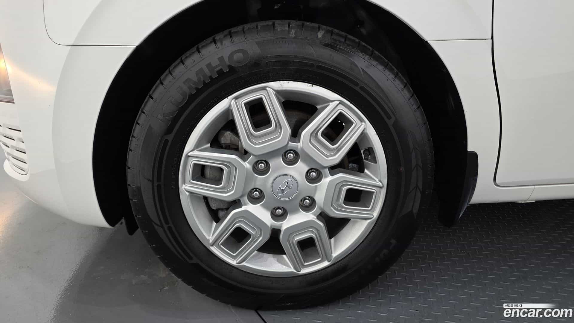 Staria Hyundai 2023.1-OUTER-005