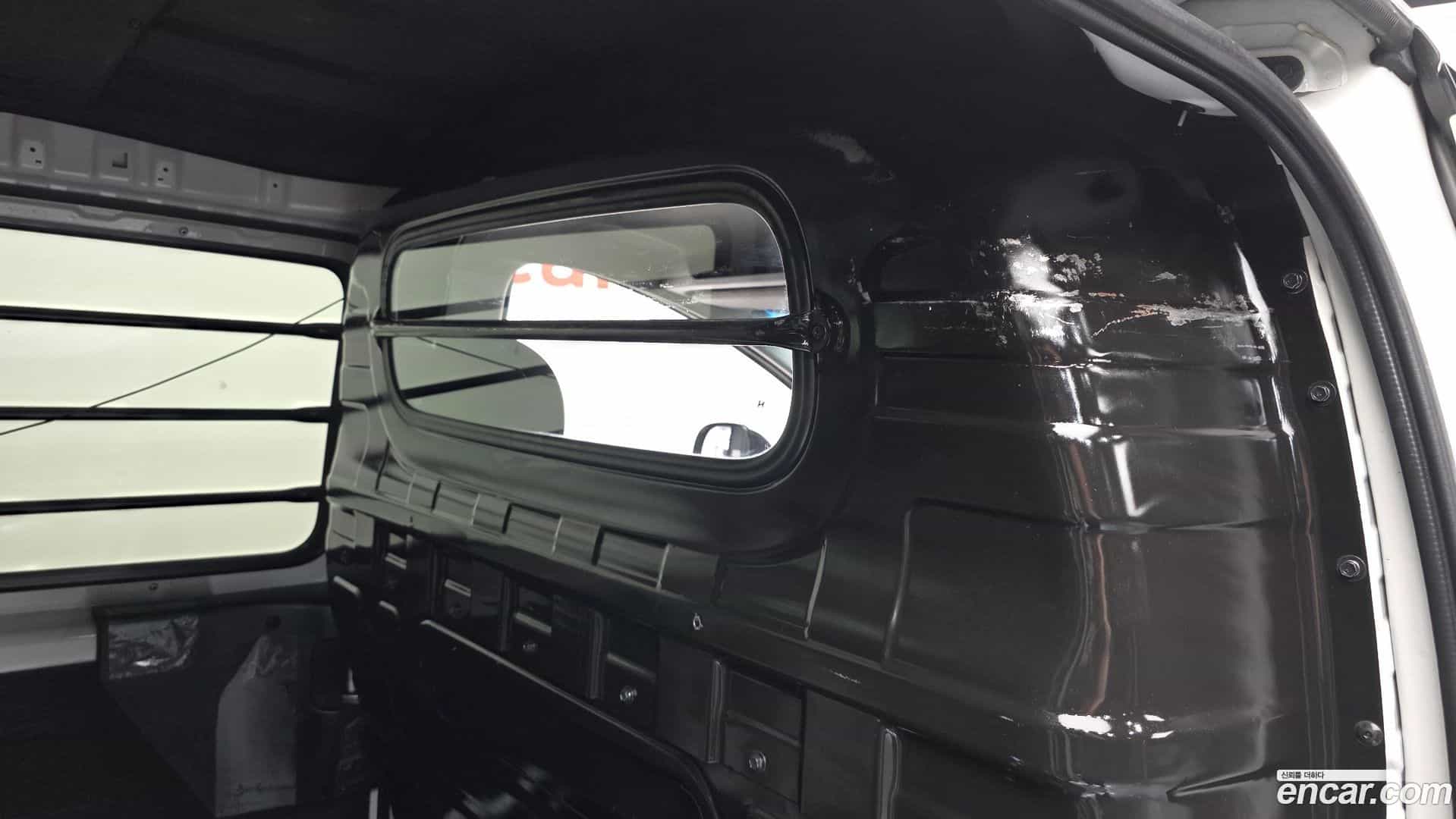 Staria Hyundai 2023.1-OPTION-024