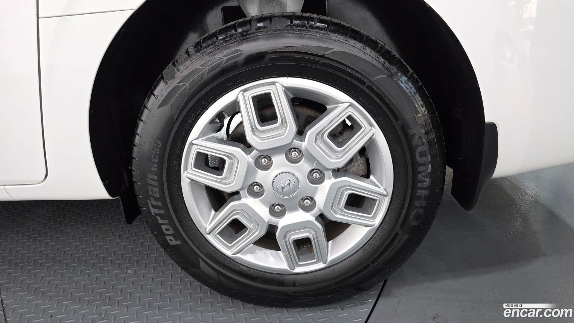 Main__Slider__Photo:Staria Hyundai 2023.1-20