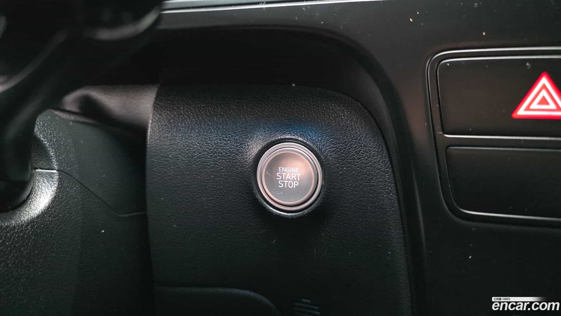 Staria Hyundai 2023.1-OPTION-041
