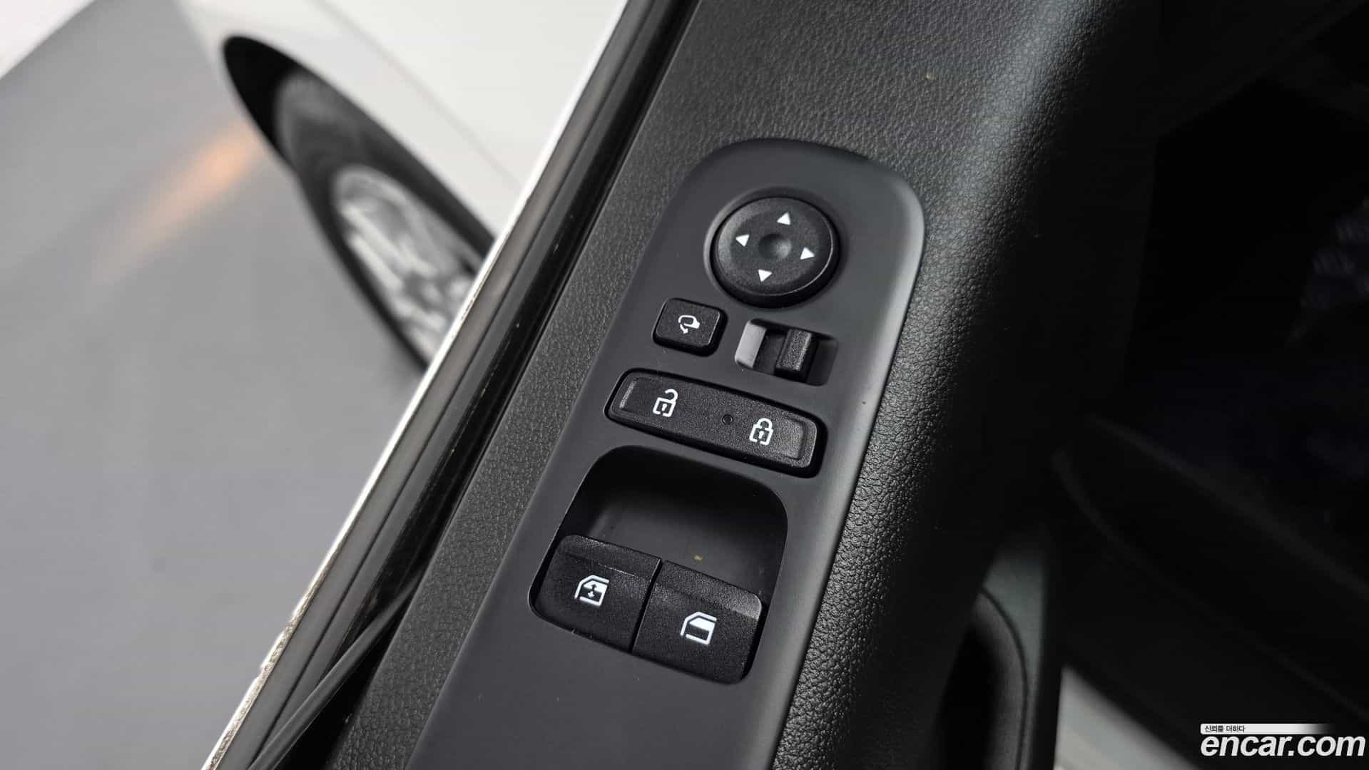 Staria Hyundai 2023.1-OPTION-043