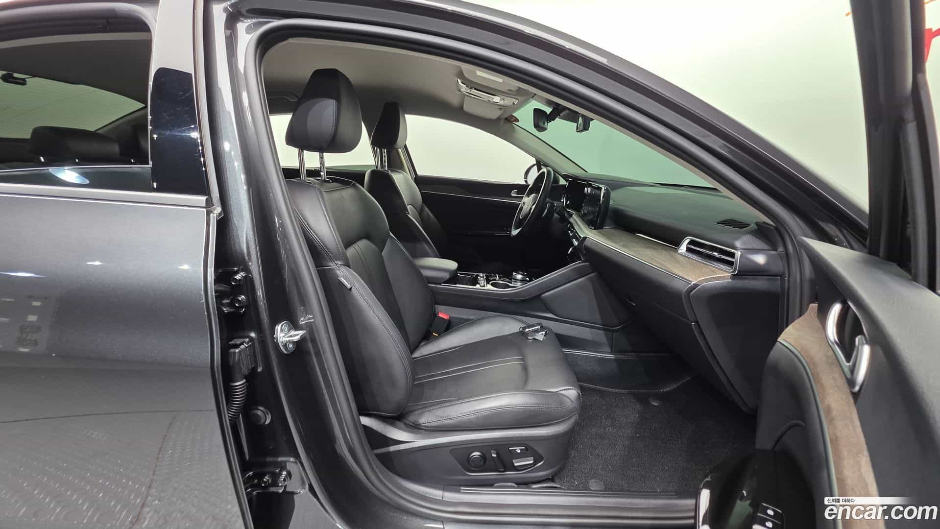 K5 Kia 2023.6-INNER-010