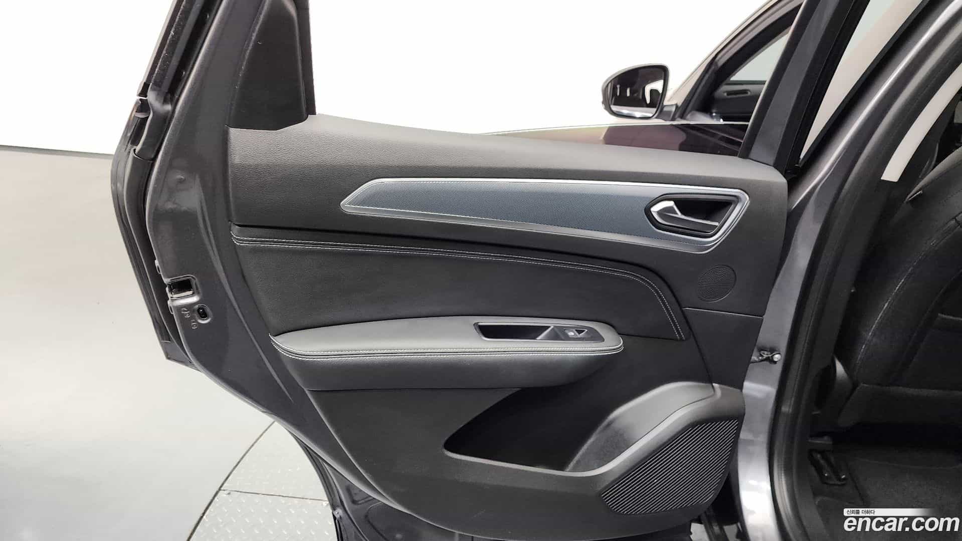 XM3 Renault Korea 2020.4-INNER-035