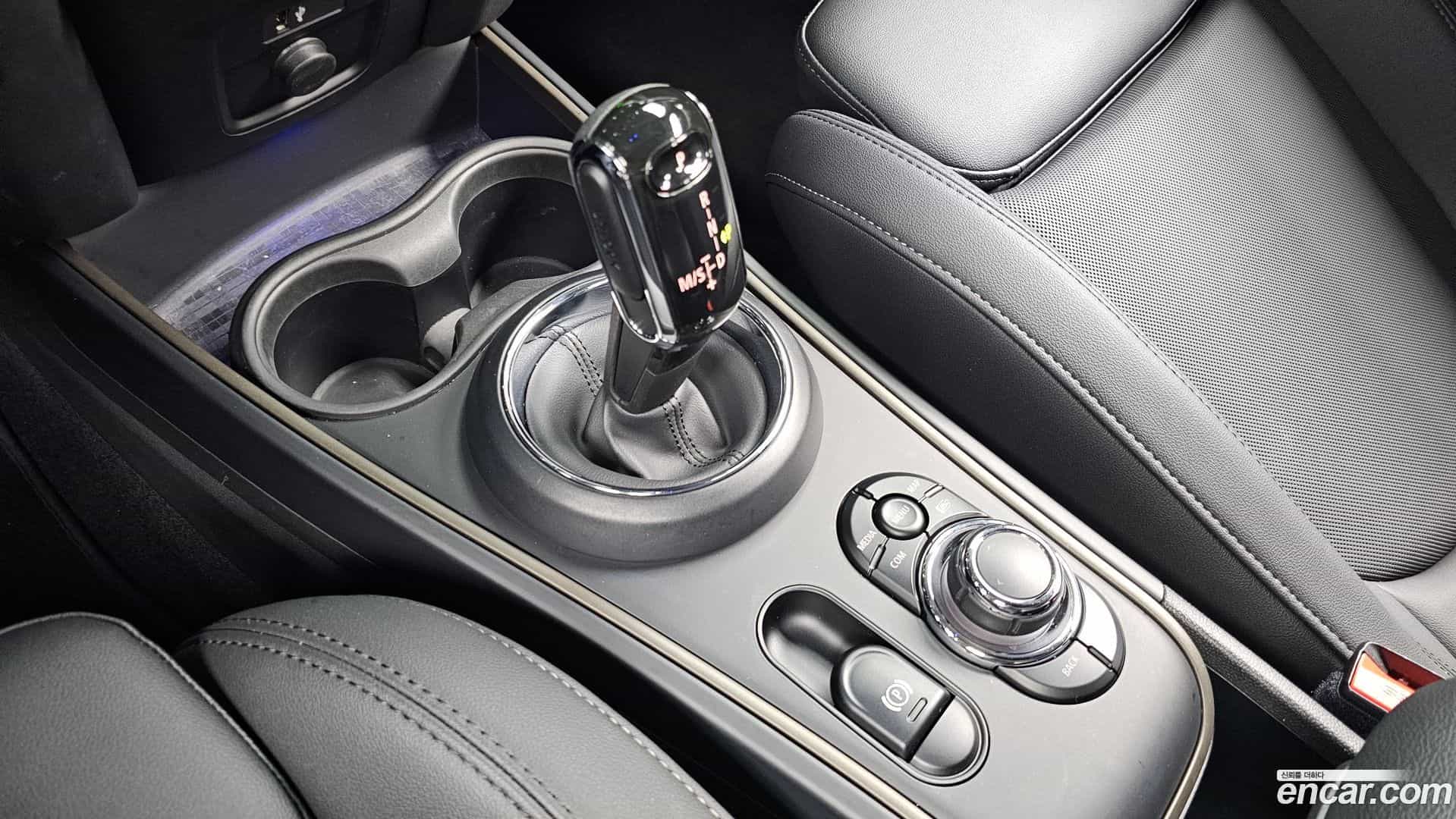 Countryman Mini 2022.11-INNER-009