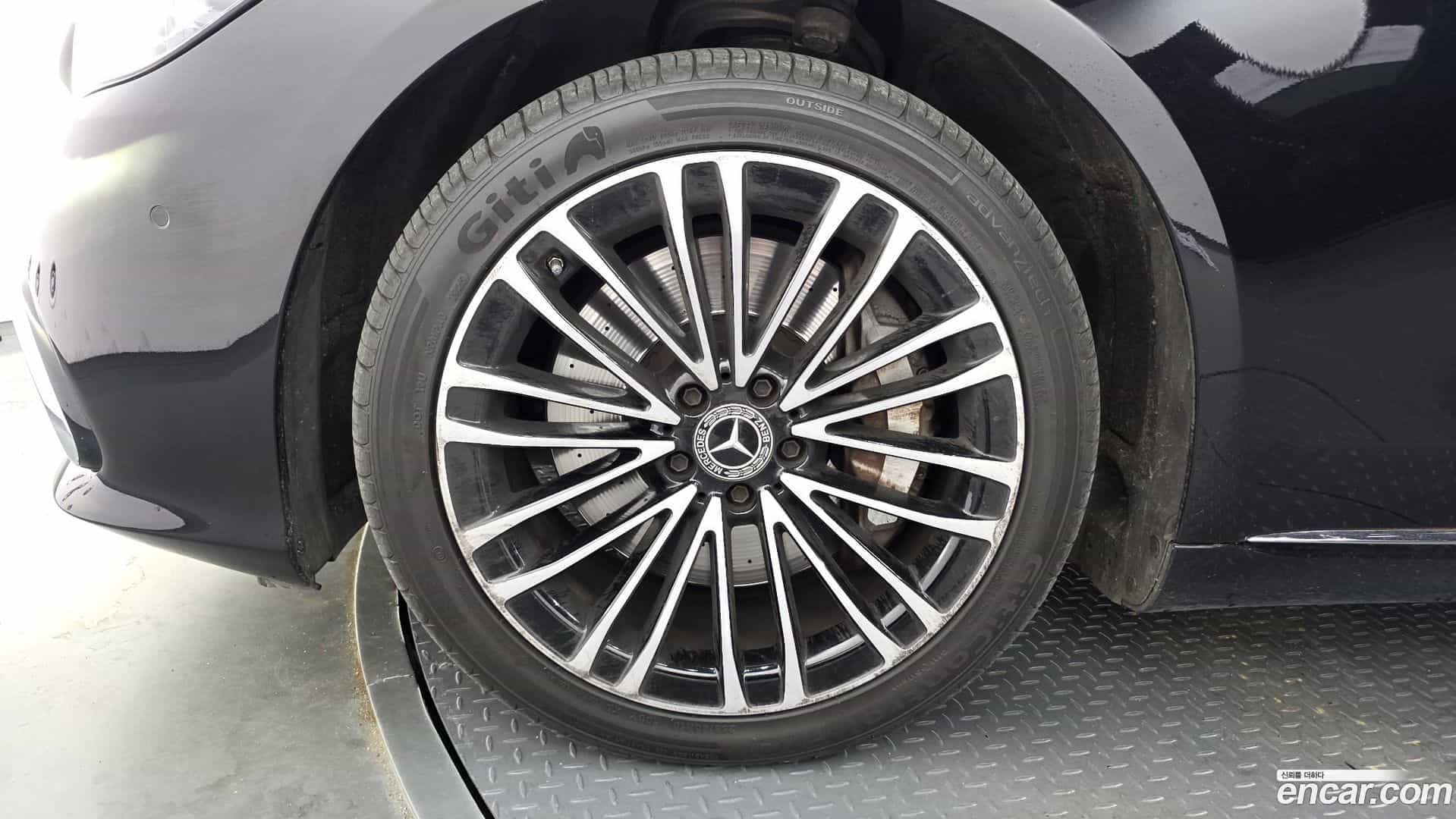 S-Class Mercedes-Benz 2022.0-OUTER-005
