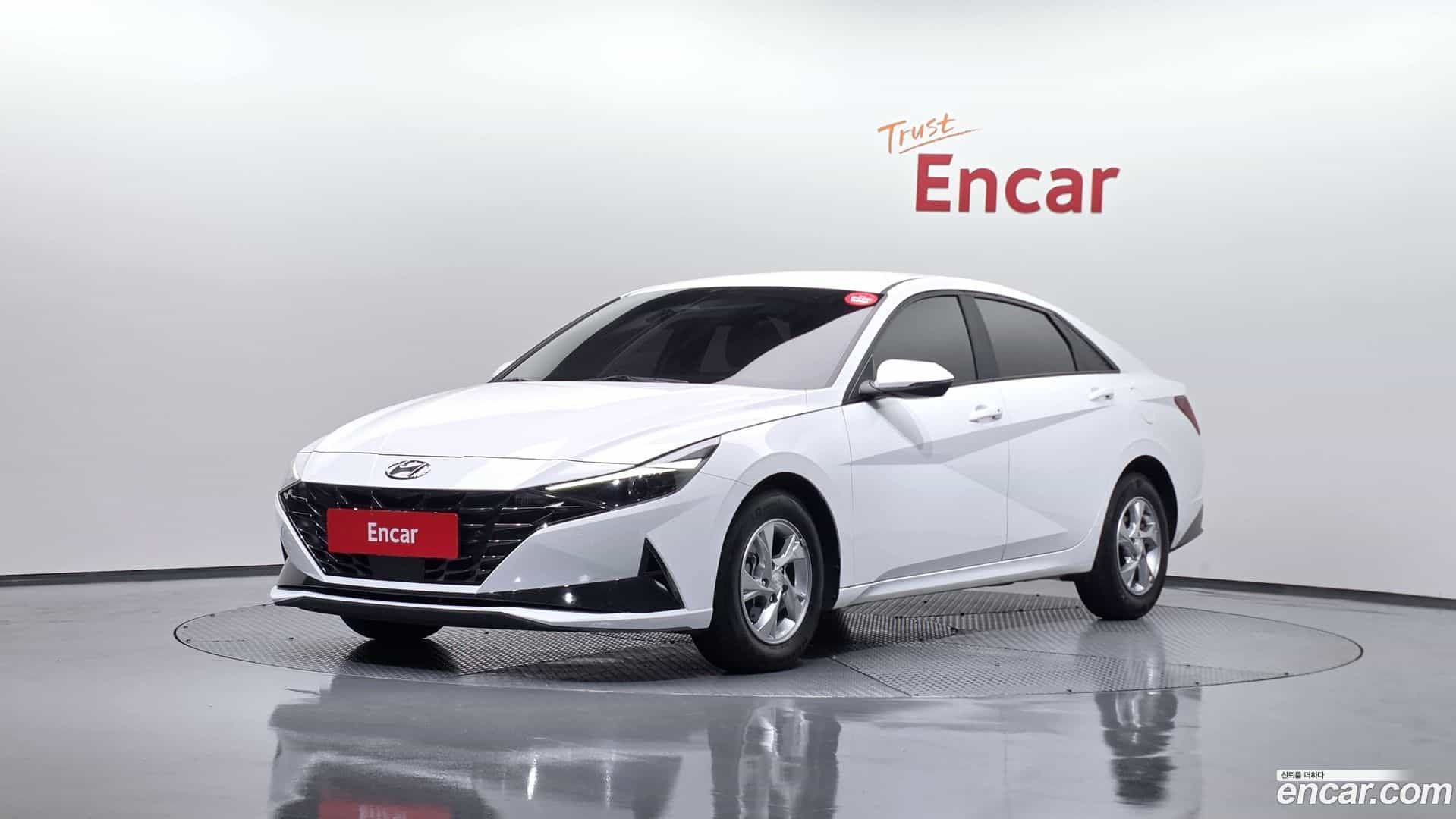 AVANTE Hyundai 2020.6-OUTER-001