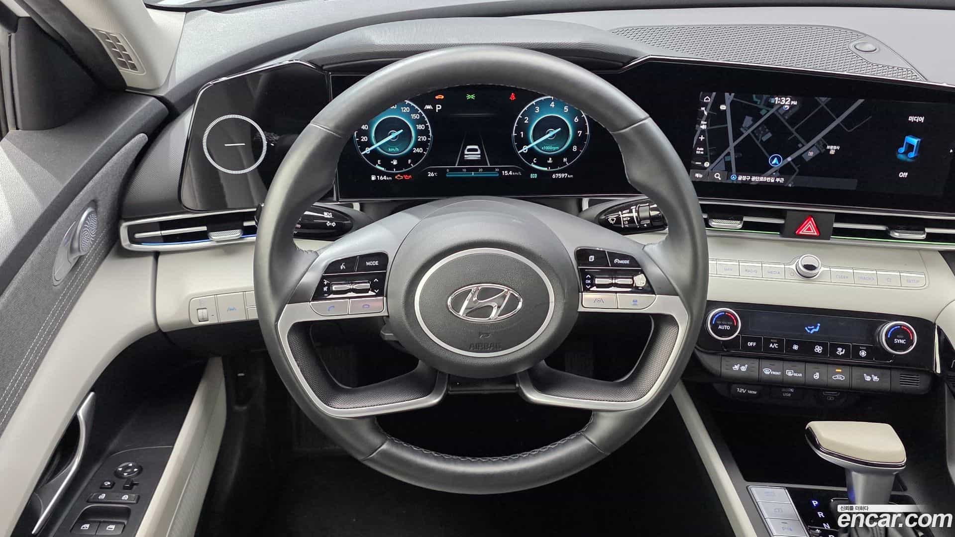 AVANTE Hyundai 2020.6-OPTION-017
