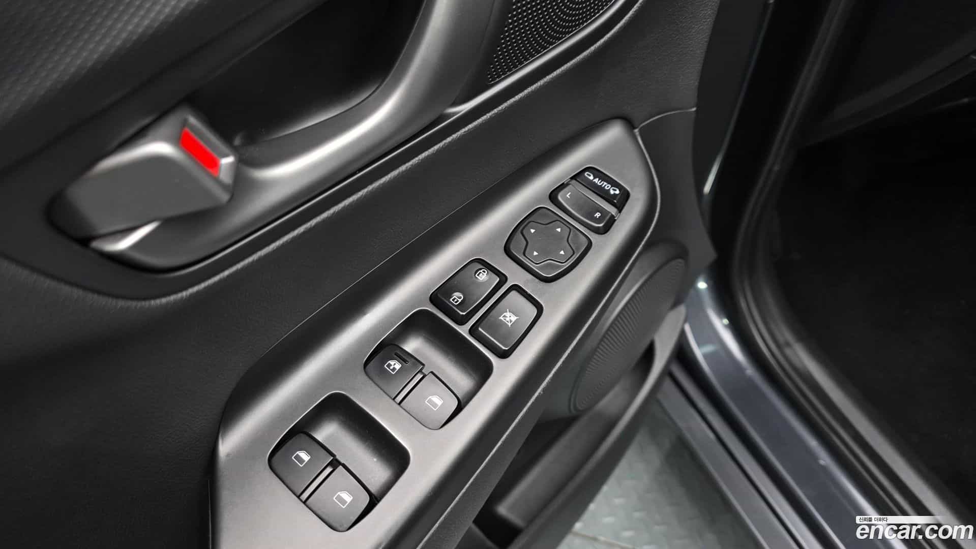 Kona Hyundai 2019.1-OPTION-040