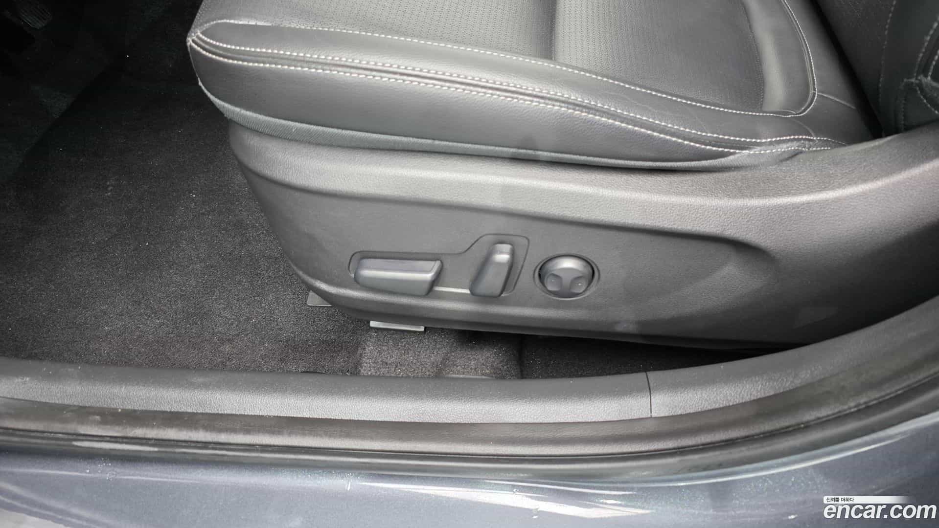 Kona Hyundai 2019.1-OPTION-041
