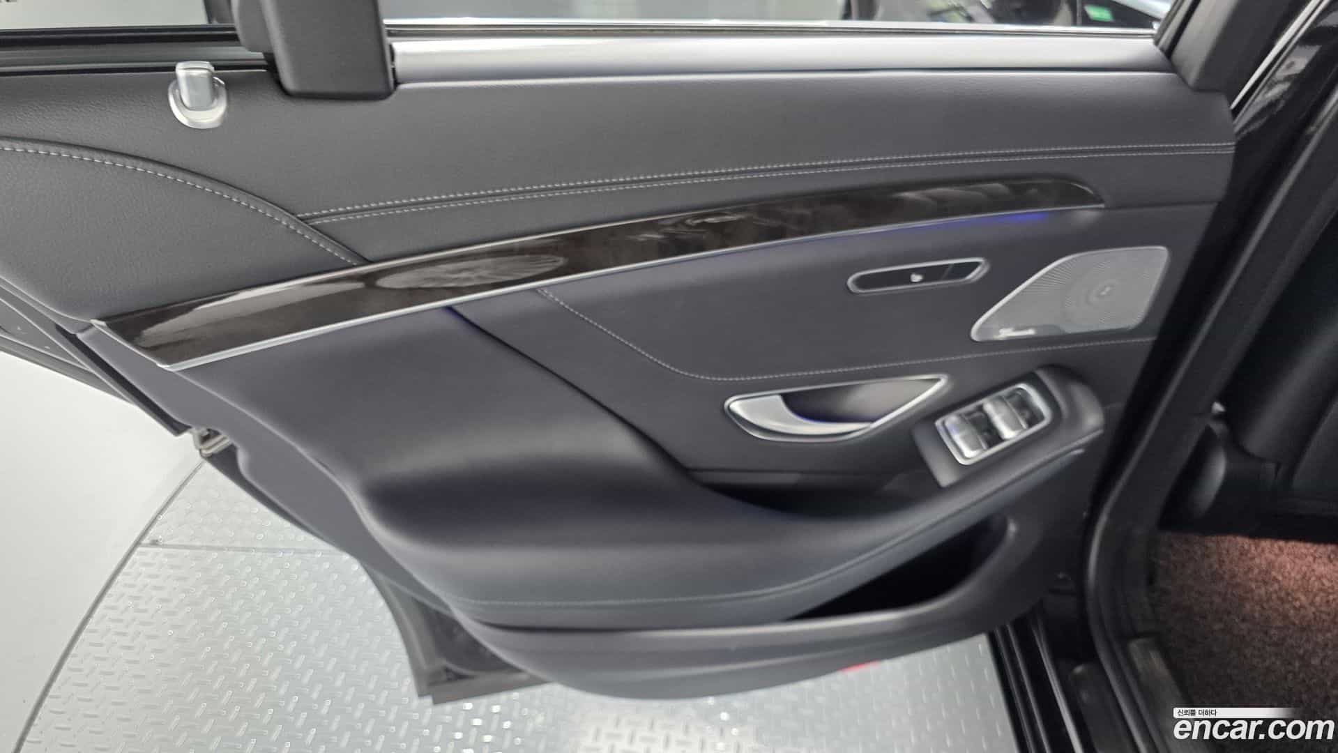 S-Class Mercedes-Benz 2016.5-INNER-035