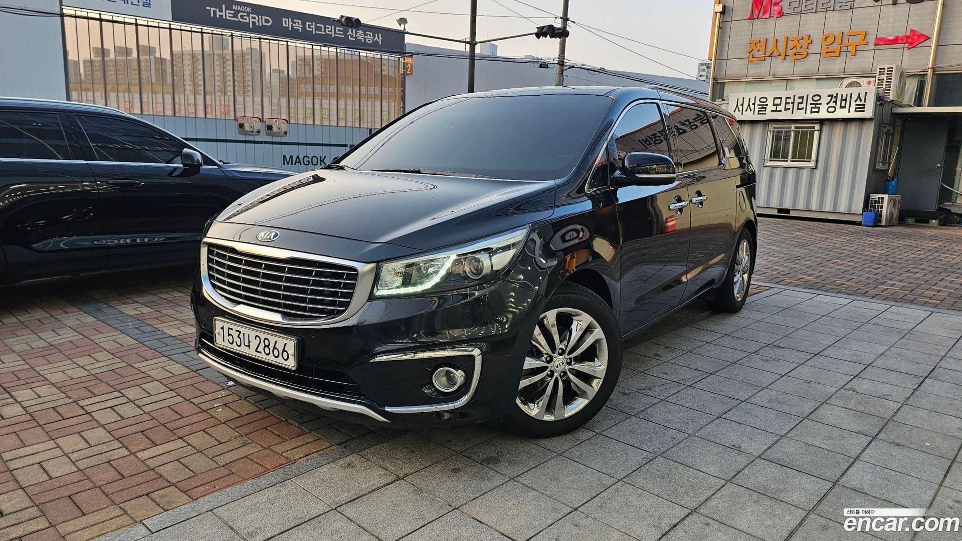 Main__Slider__Photo:Canival Kia 2016.11-0