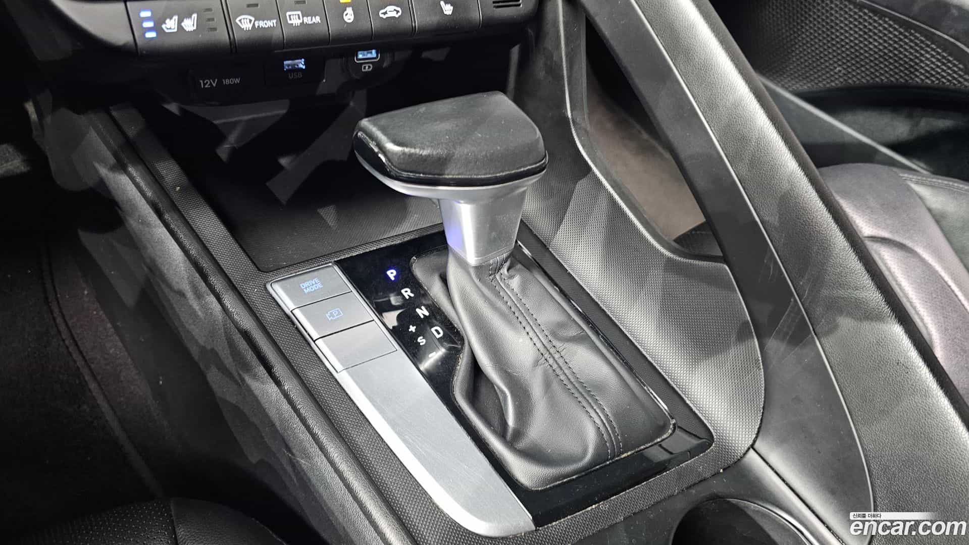 AVANTE Hyundai 2021.6-INNER-009