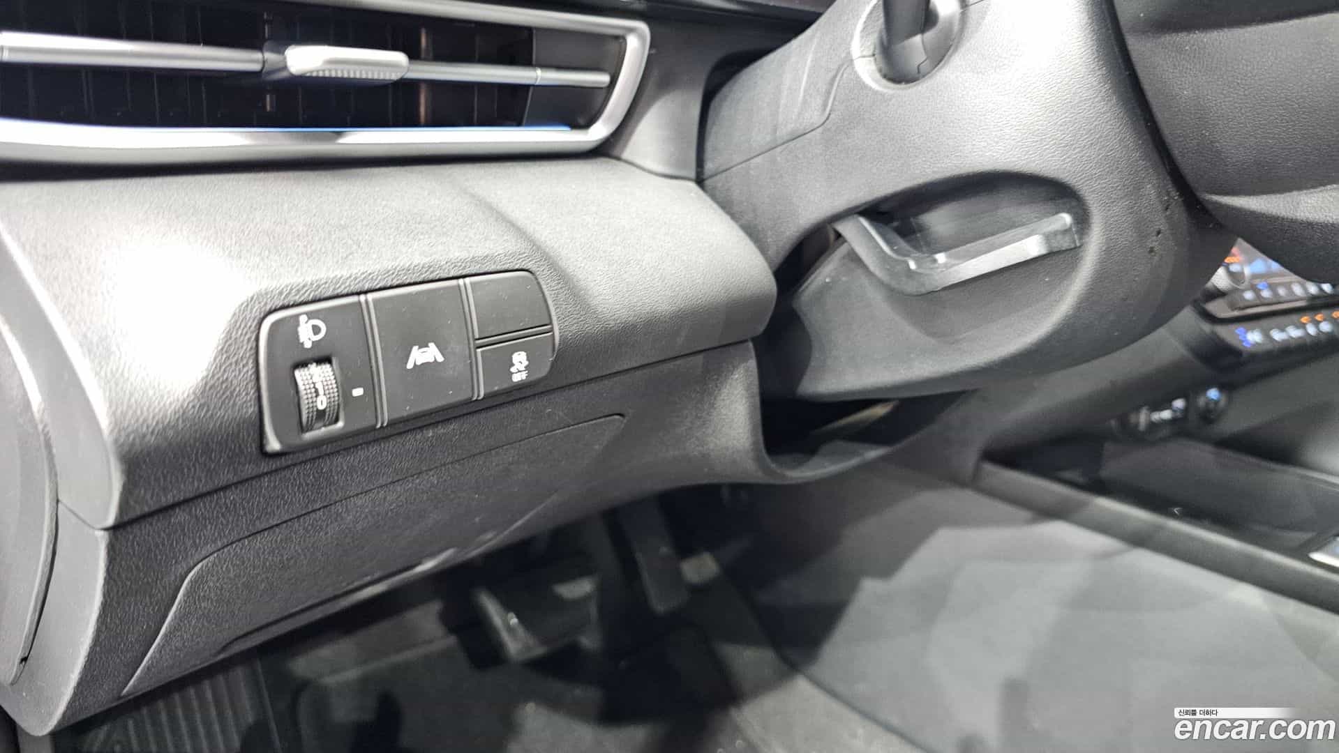 AVANTE Hyundai 2021.6-OPTION-022