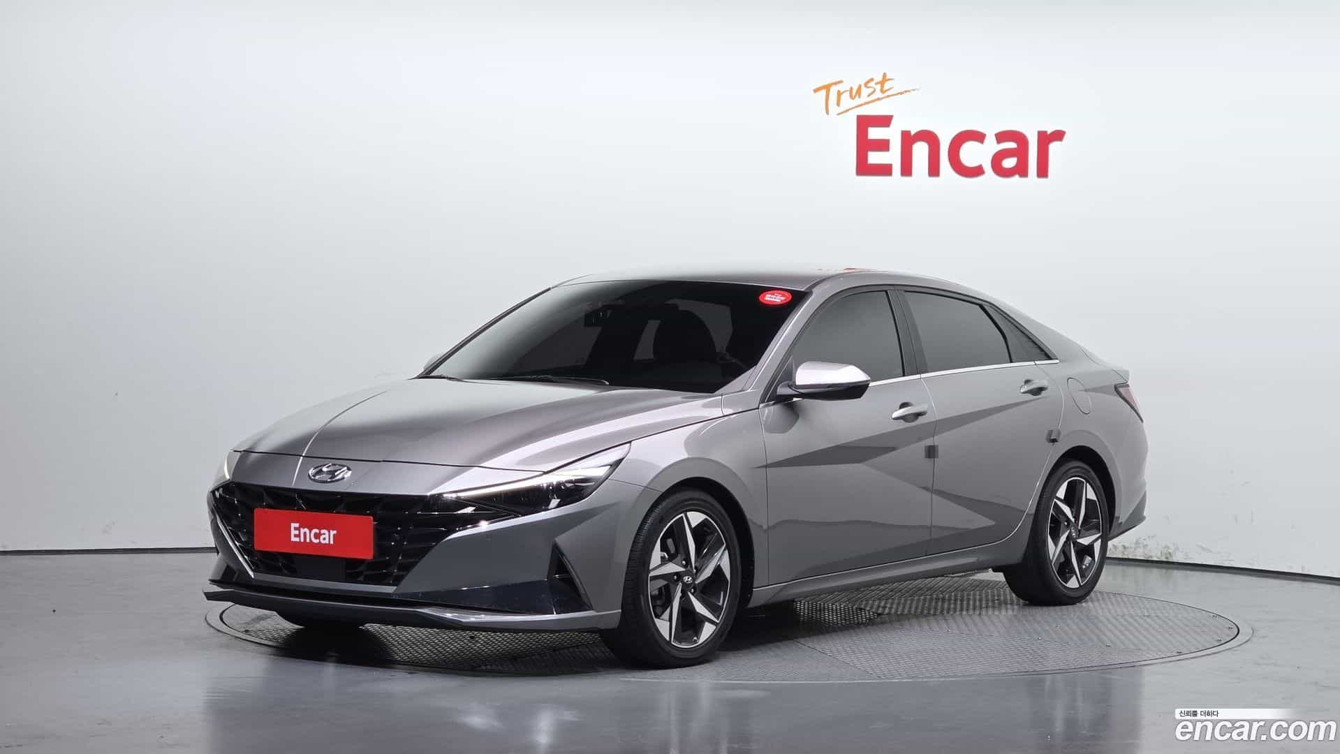 AVANTE Hyundai 2020.6-OUTER-001