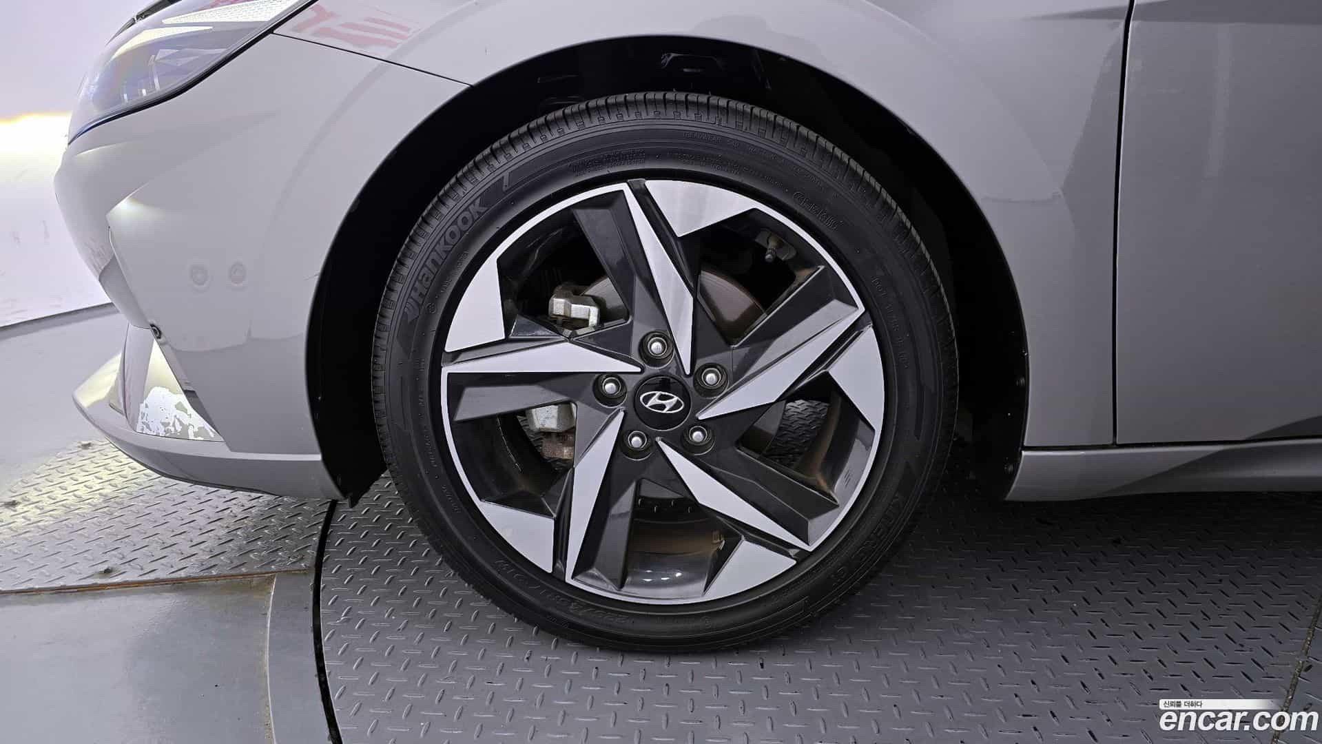 AVANTE Hyundai 2020.6-OUTER-005
