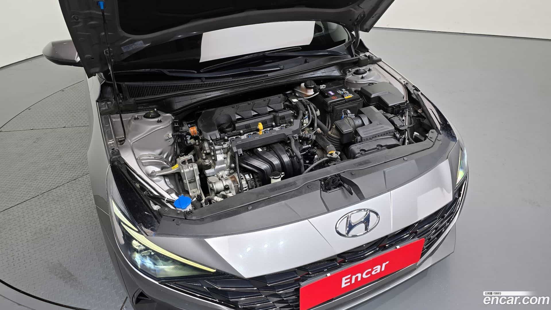 AVANTE Hyundai 2020.6-OUTER-006