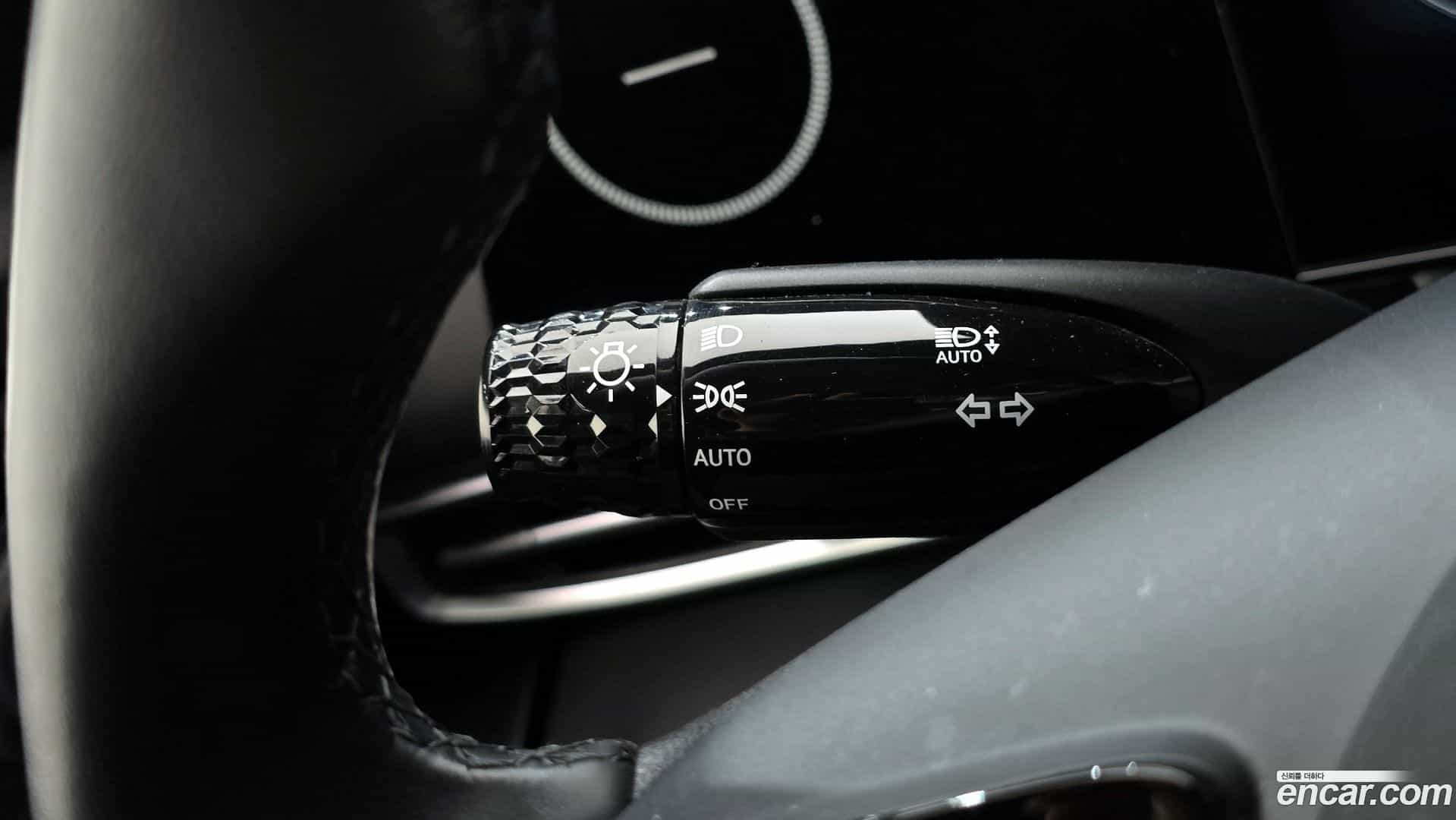 AVANTE Hyundai 2020.6-OPTION-020