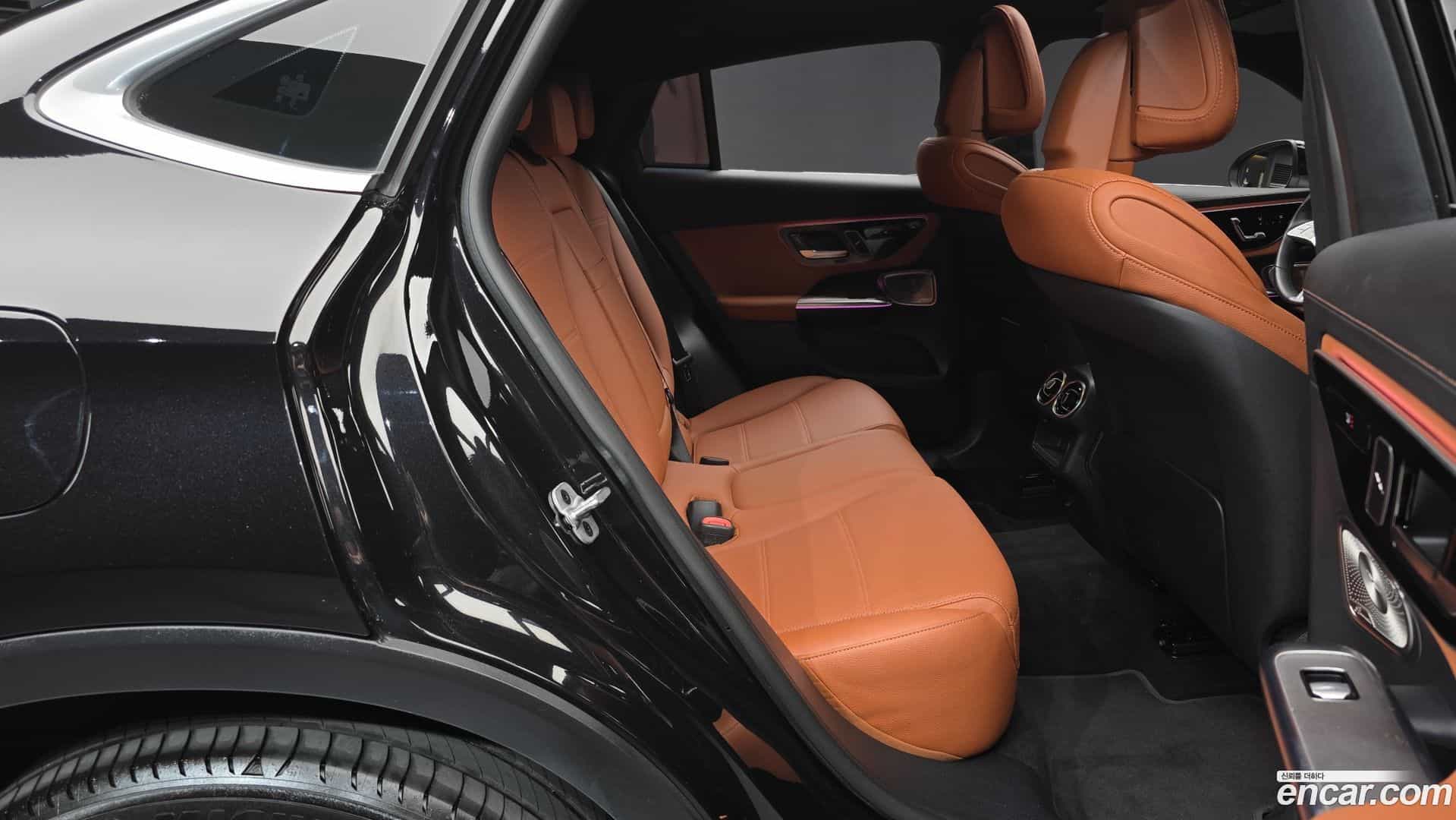 GLC-Class Mercedes-Benz 2025.1-OPTION-015