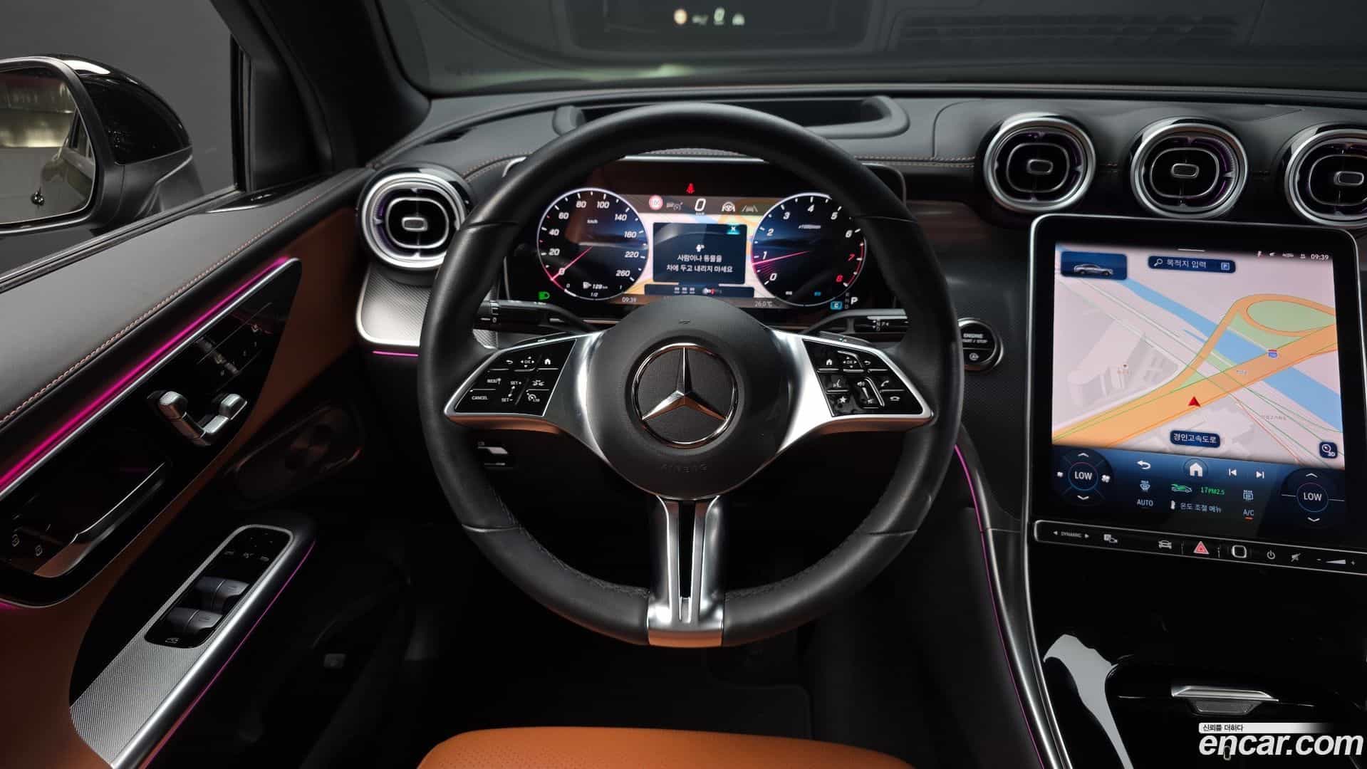 GLC-Class Mercedes-Benz 2025.1-OPTION-017