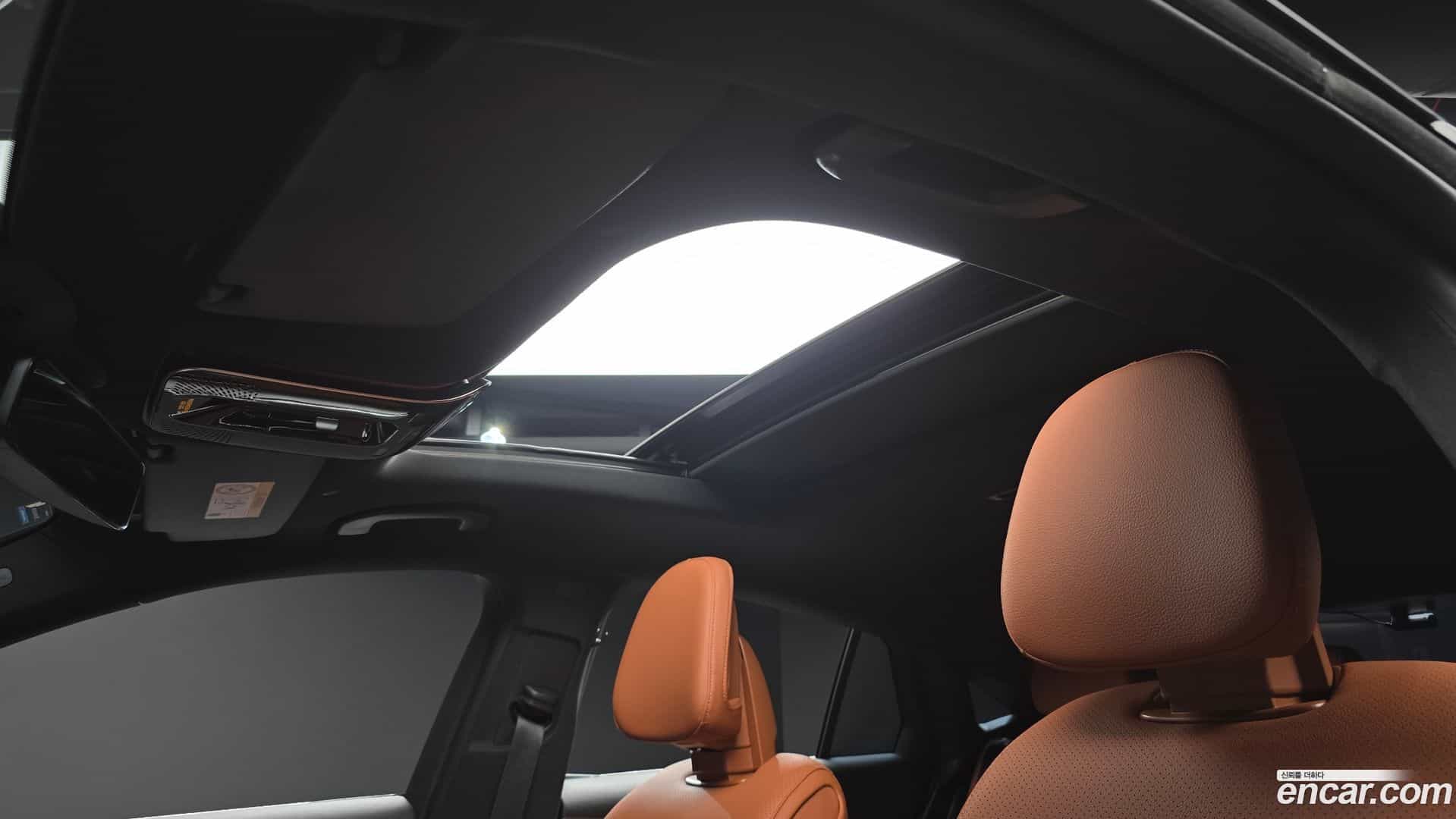 GLC-Class Mercedes-Benz 2025.1-OPTION-019