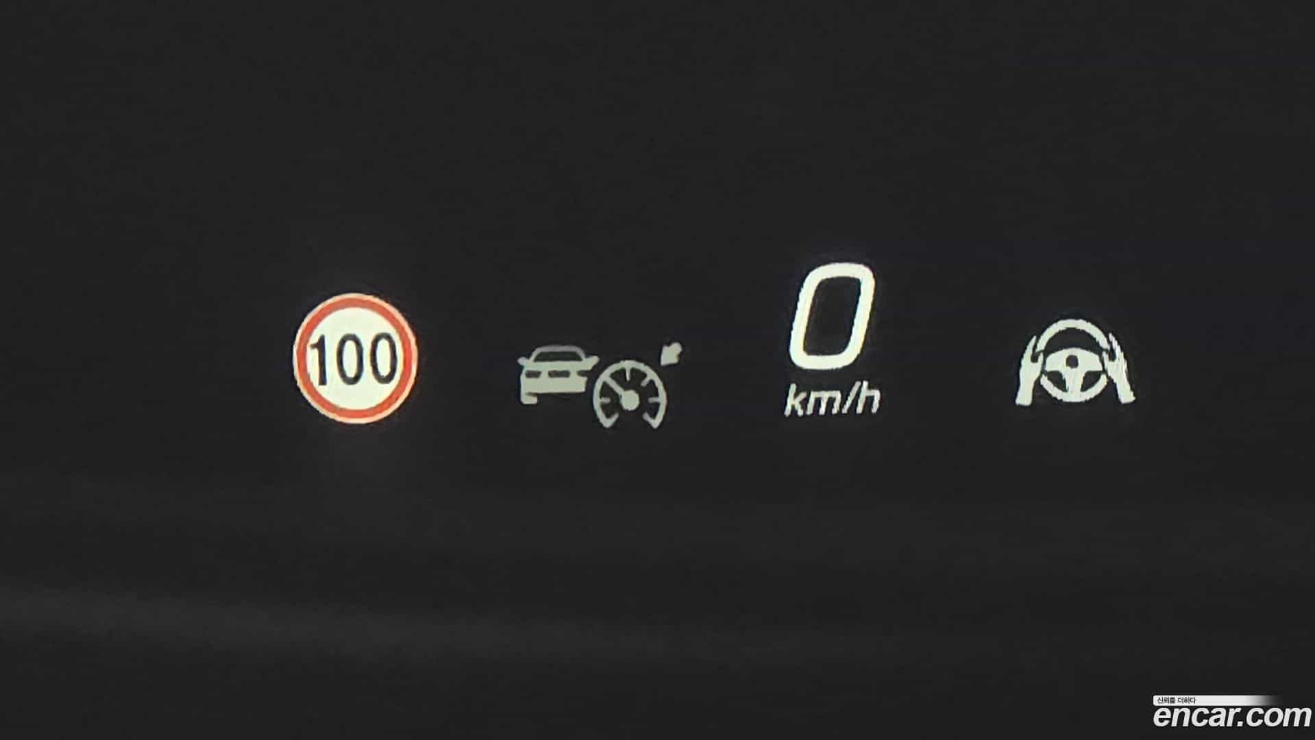 GLC-Class Mercedes-Benz 2025.1-OPTION-020