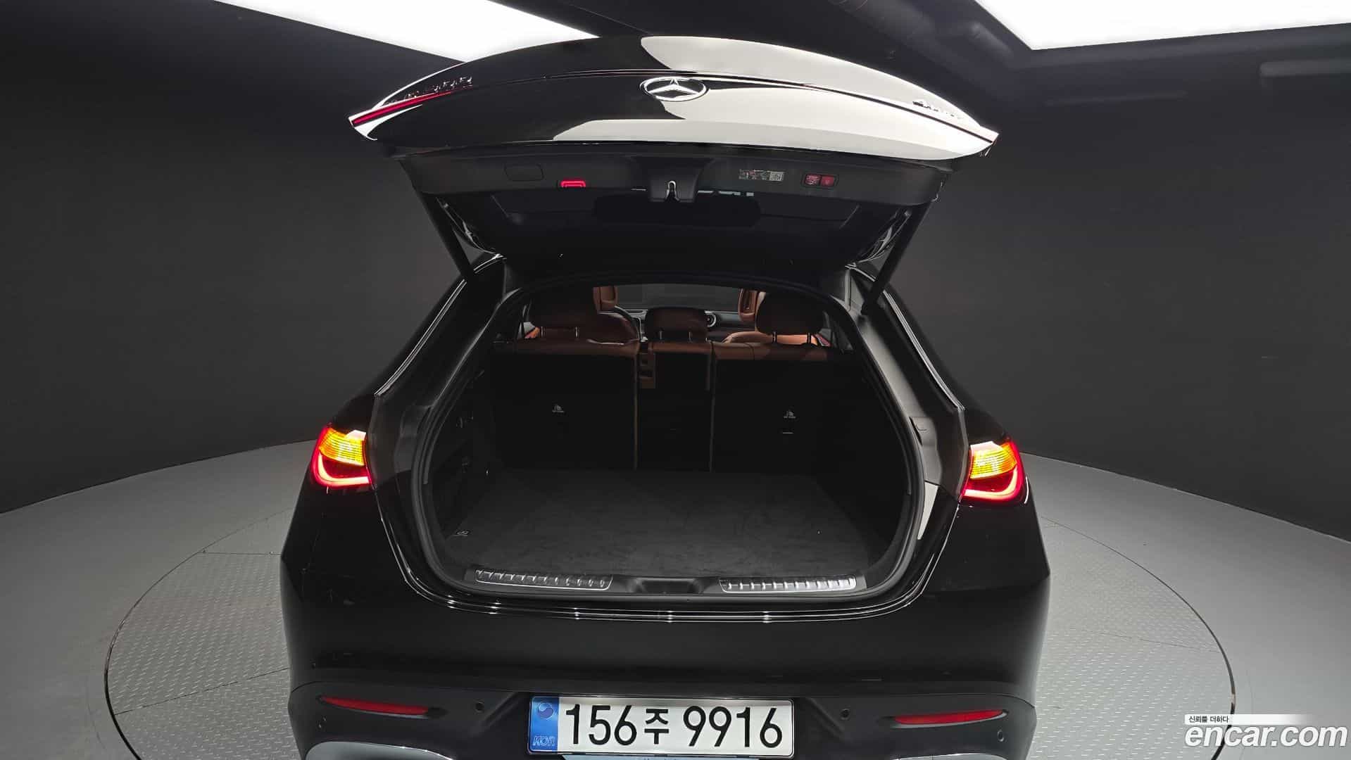 GLC-Class Mercedes-Benz 2025.1-OPTION-024