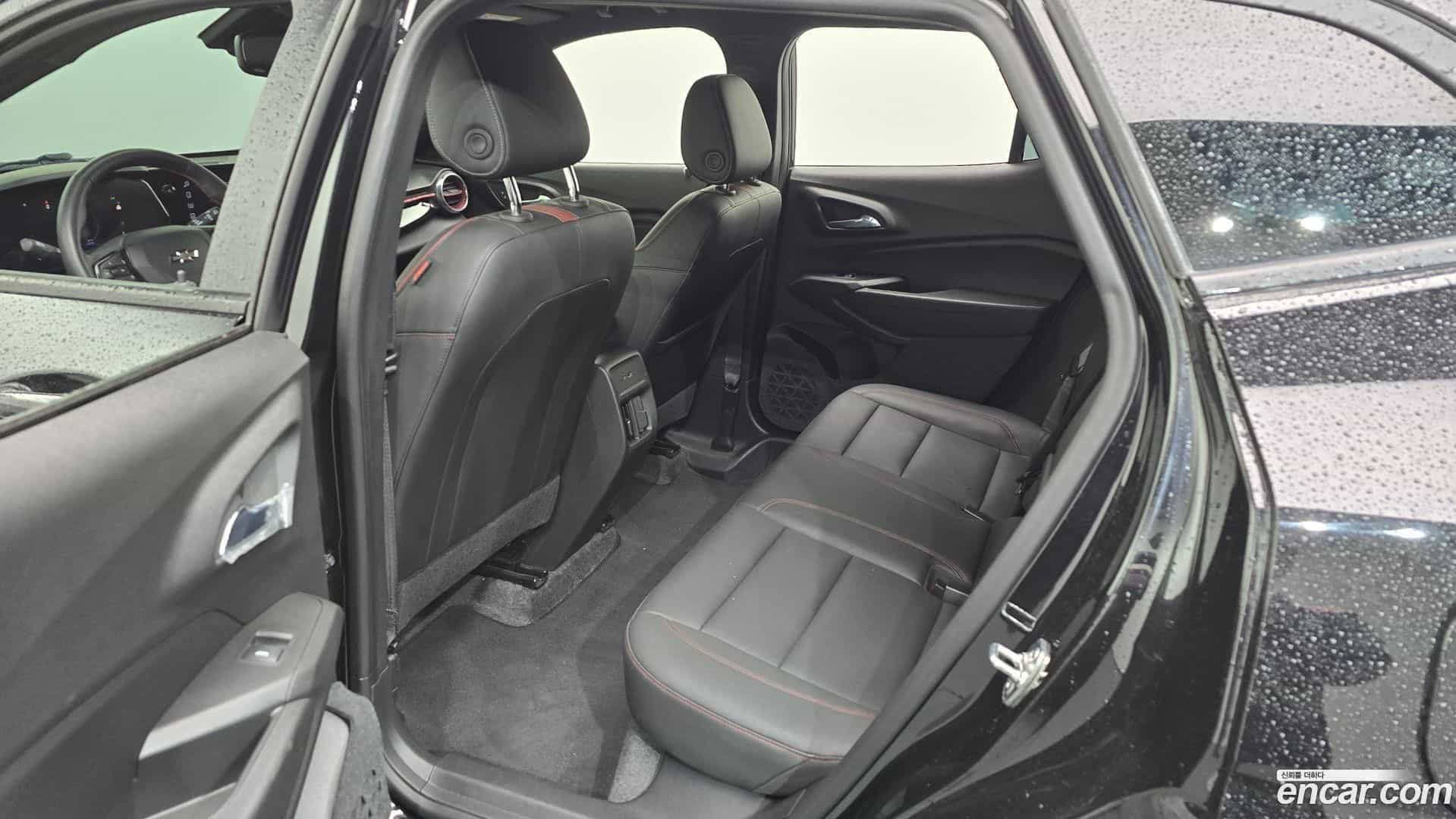 Trax Chevrolet 2023.10-OPTION-015