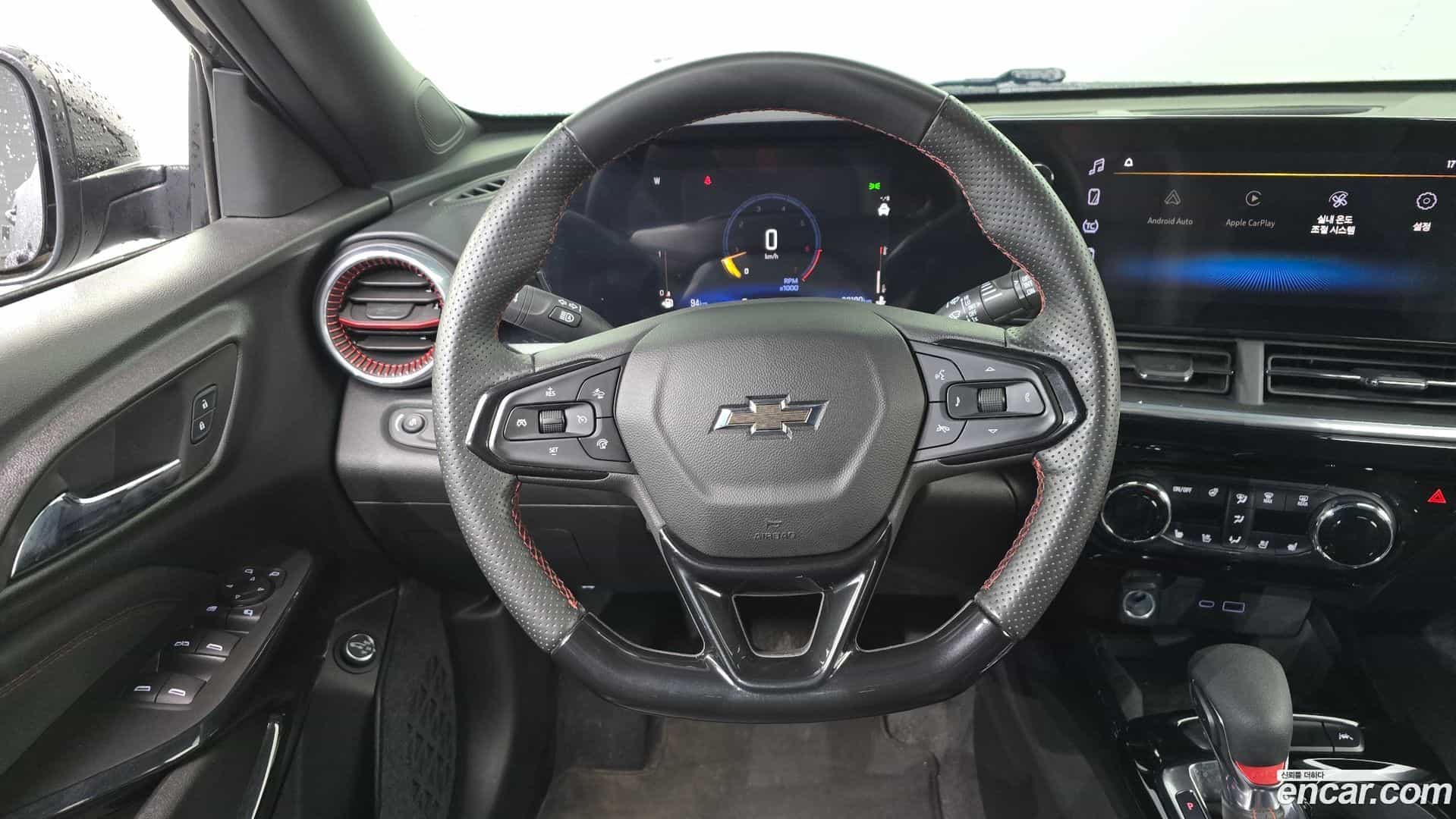 Trax Chevrolet 2023.10-OPTION-017