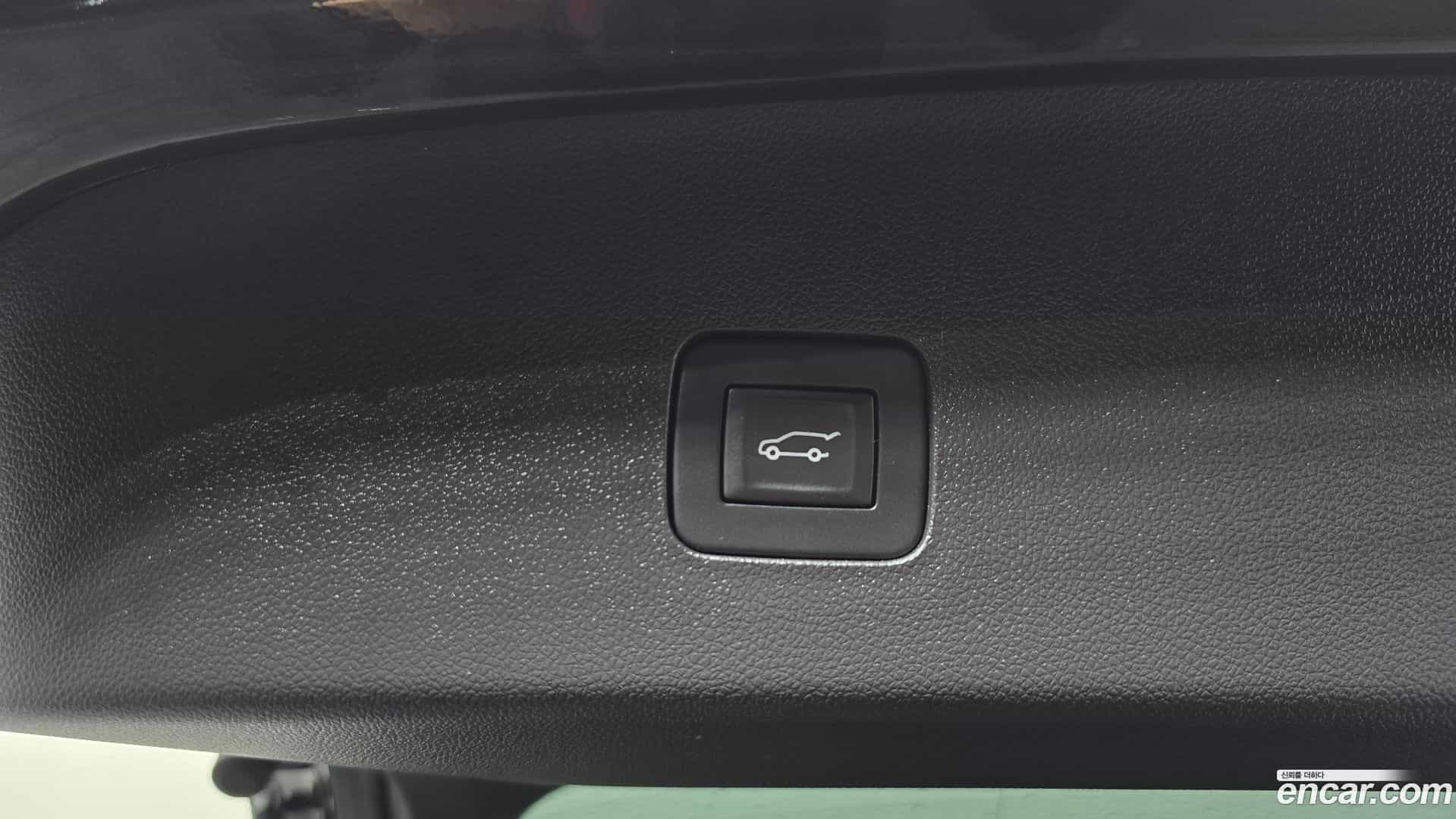 Trax Chevrolet 2023.10-OPTION-021