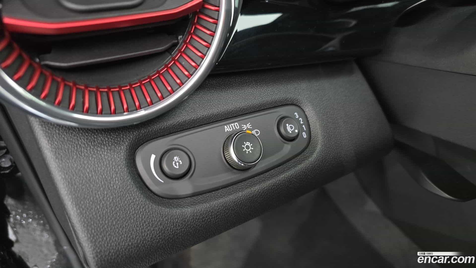 Trax Chevrolet 2023.10-OPTION-040