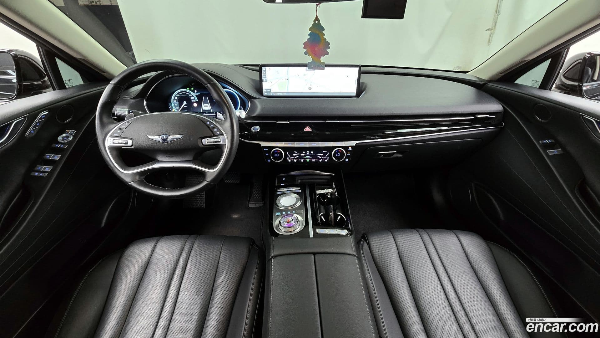 Main__Slider__Photo:G80 Genesis 2022.3-6