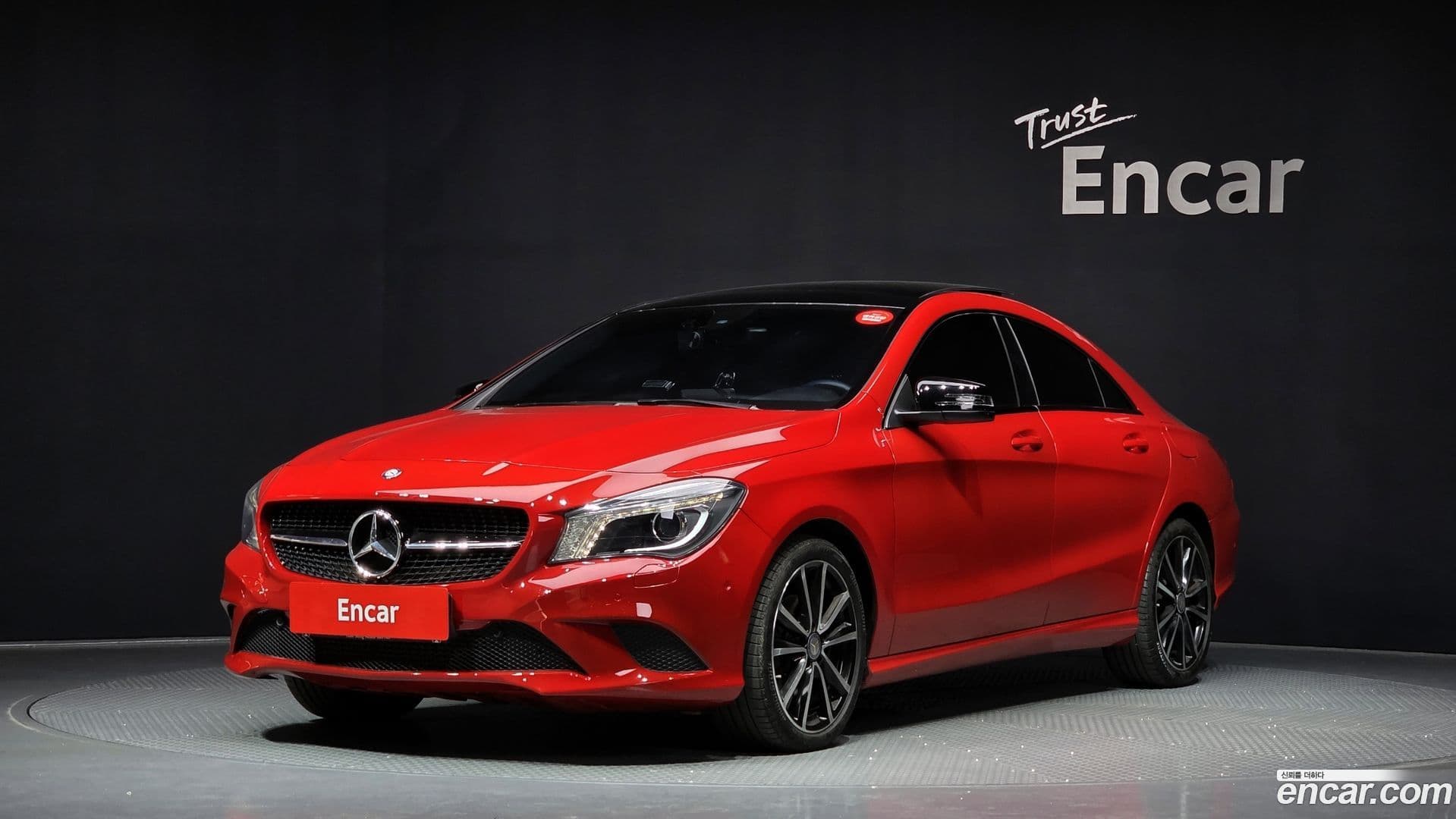 Main__Slider__Photo:CLA-Class Mercedes-Benz 2015.4-0