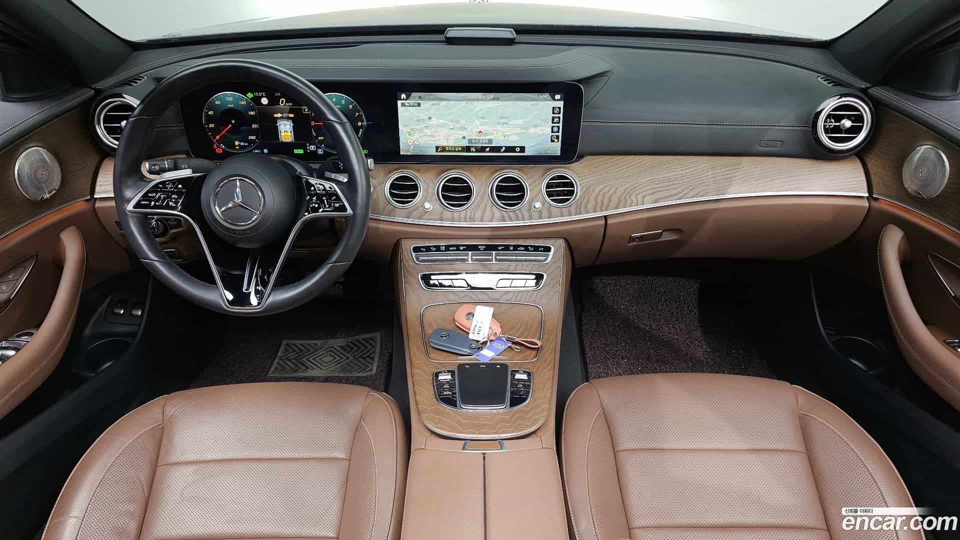 E-Class Mercedes-Benz 2021.5-INNER-007
