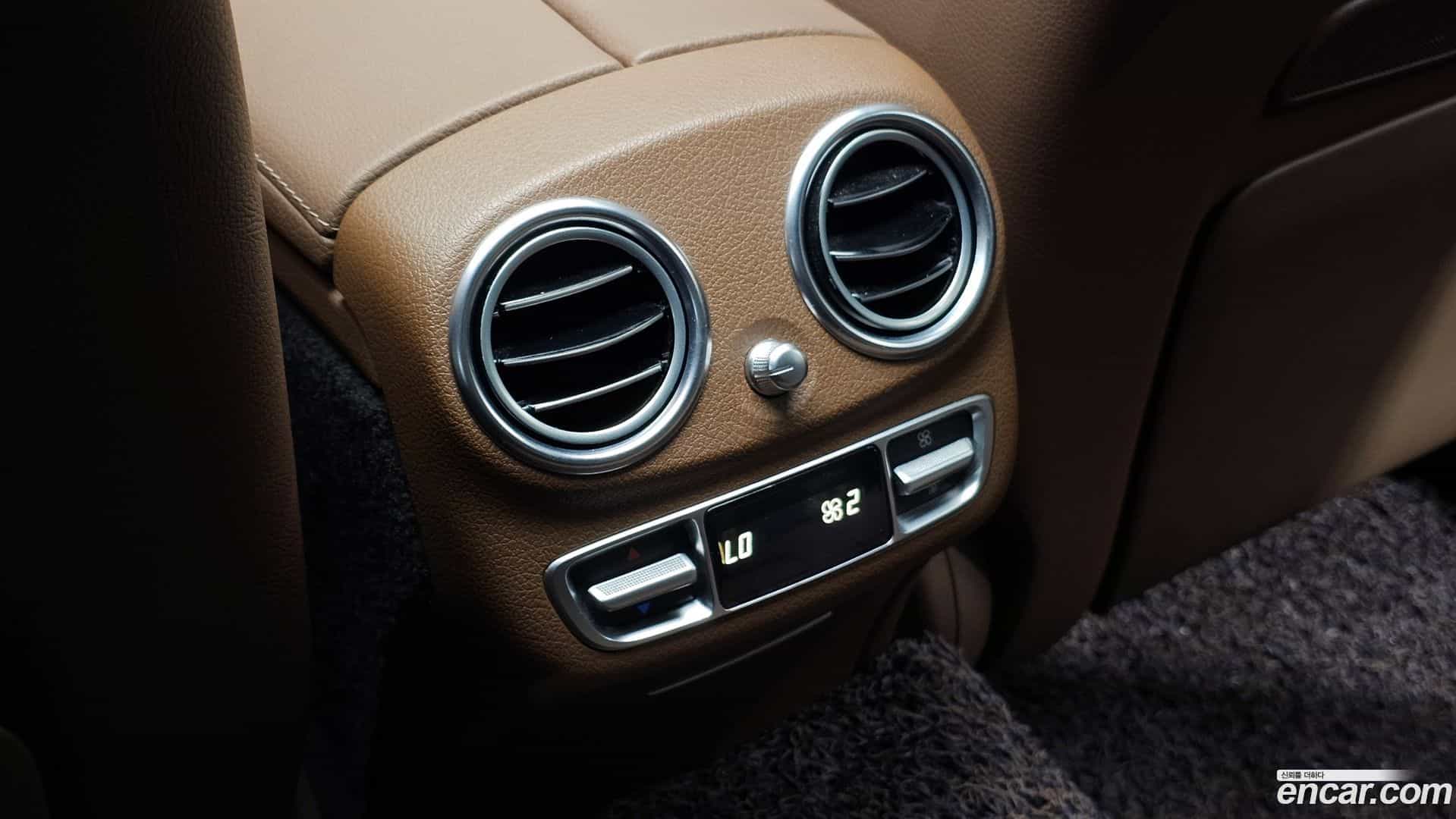E-Class Mercedes-Benz 2021.5-OPTION-041
