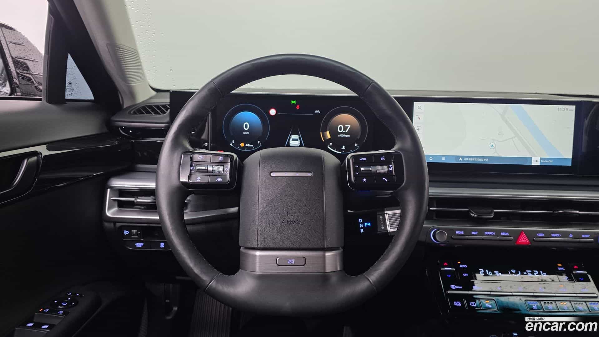 Grandeur Hyundai 2023.0-OPTION-018