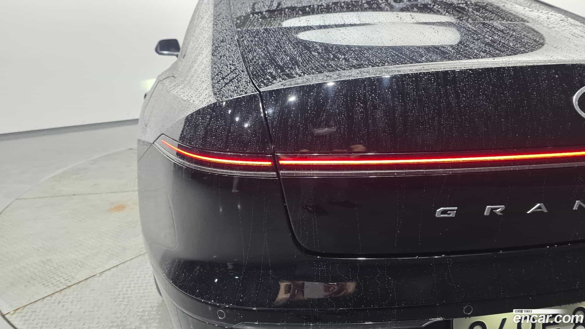 Grandeur Hyundai 2023.0-OUTER-033