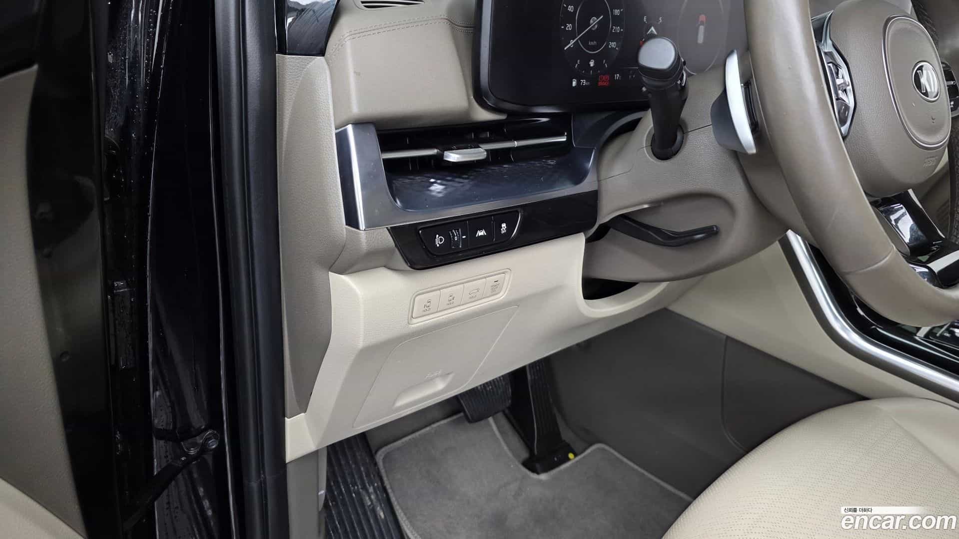 Canival Kia 2021.6-OPTION-021