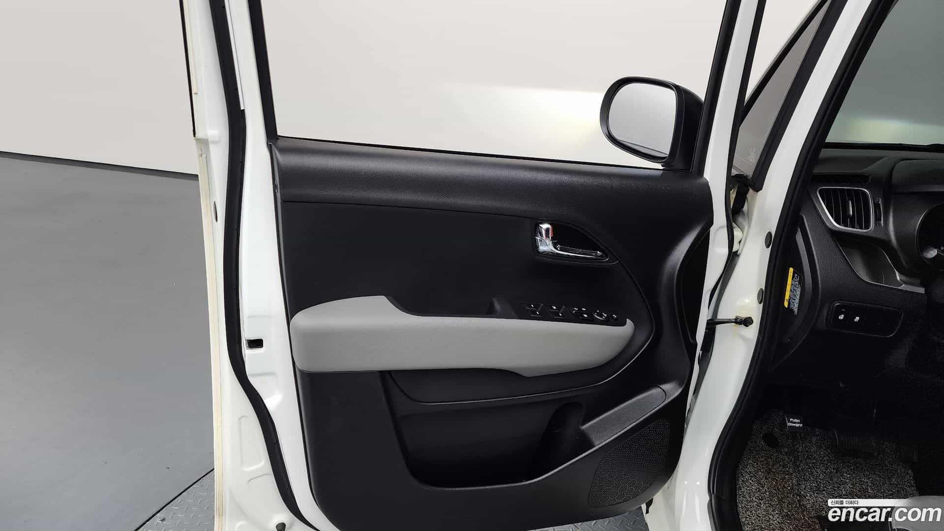 RAY Kia 2018.7-INNER-034