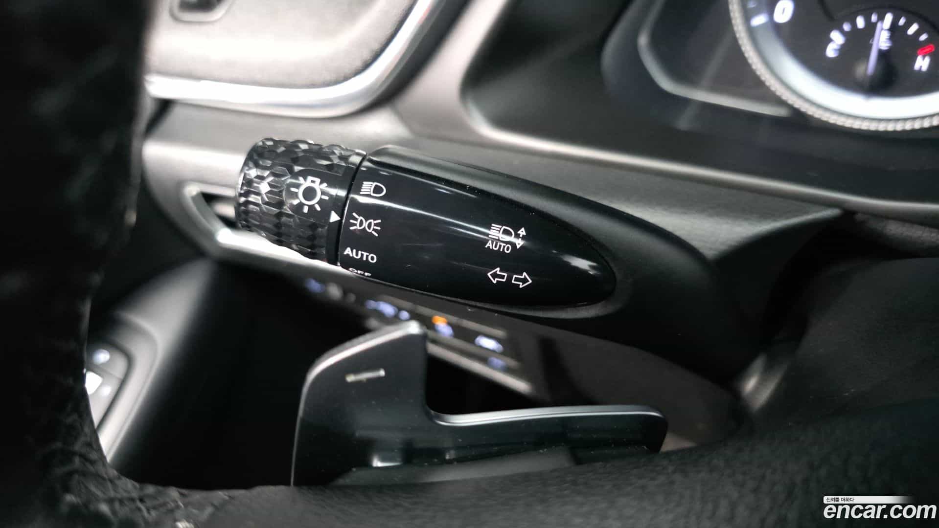 Sonata Hyundai 2019.8-OPTION-023