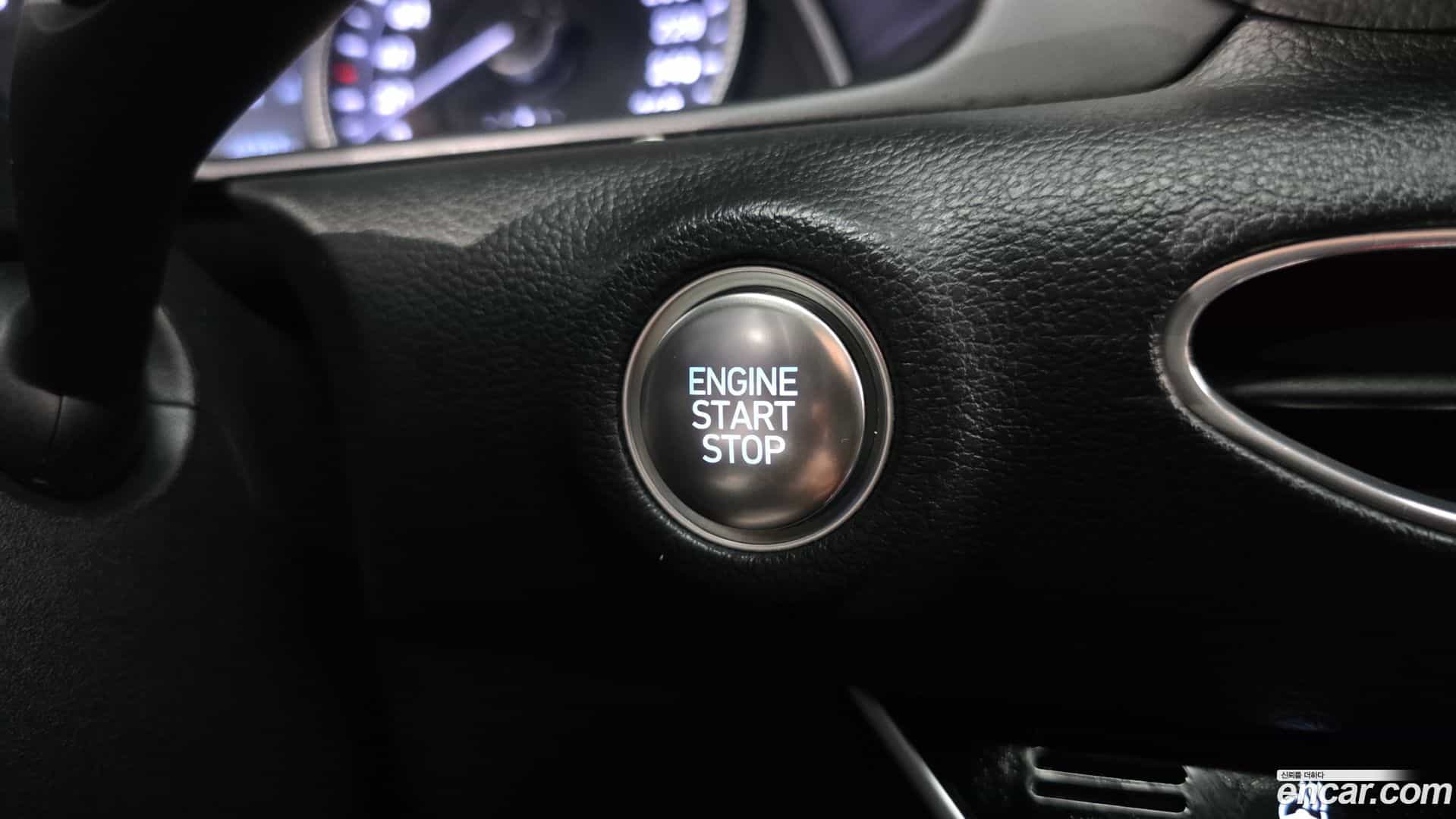 Sonata Hyundai 2019.8-OPTION-043