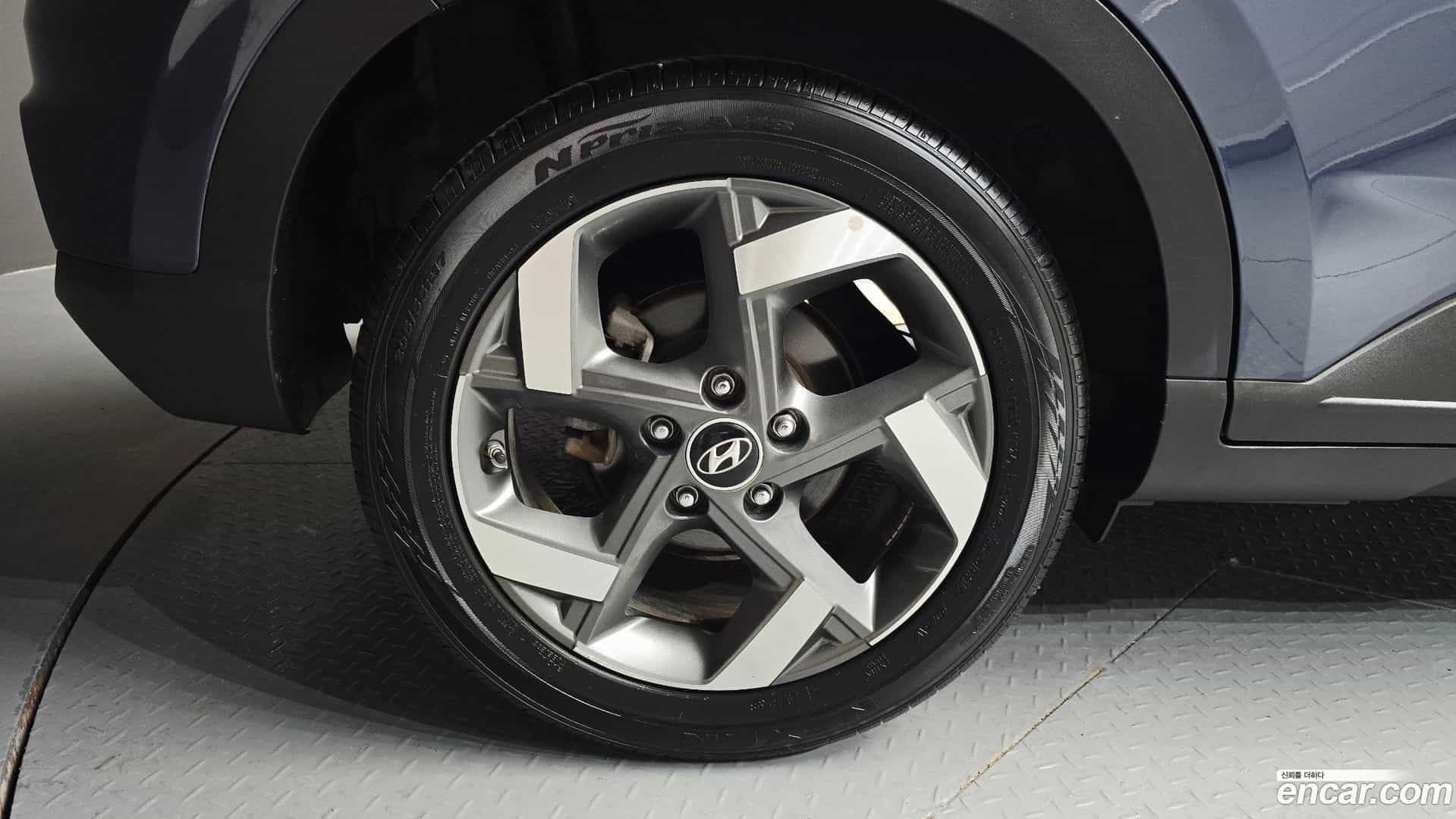 Venue Hyundai 2019.6-OUTER-005