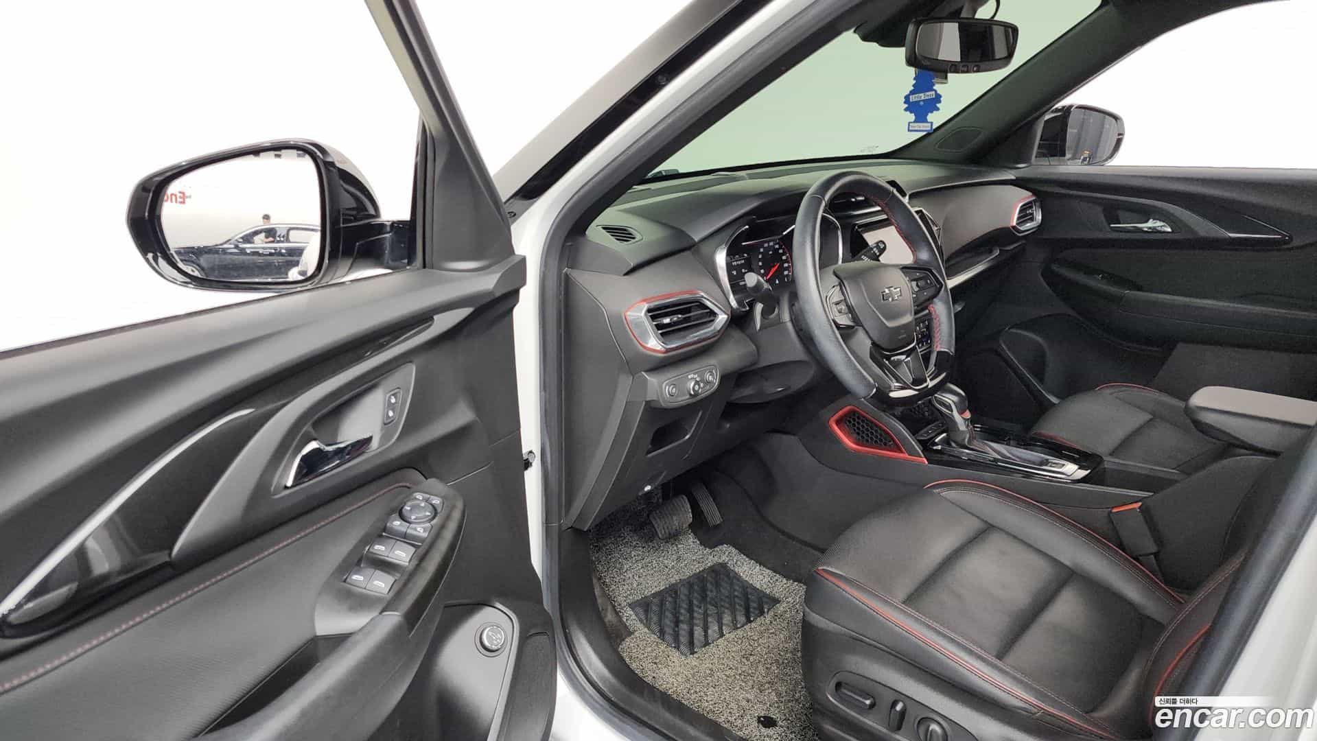 Trailblazer Chevrolet 2021.2-INNER-010