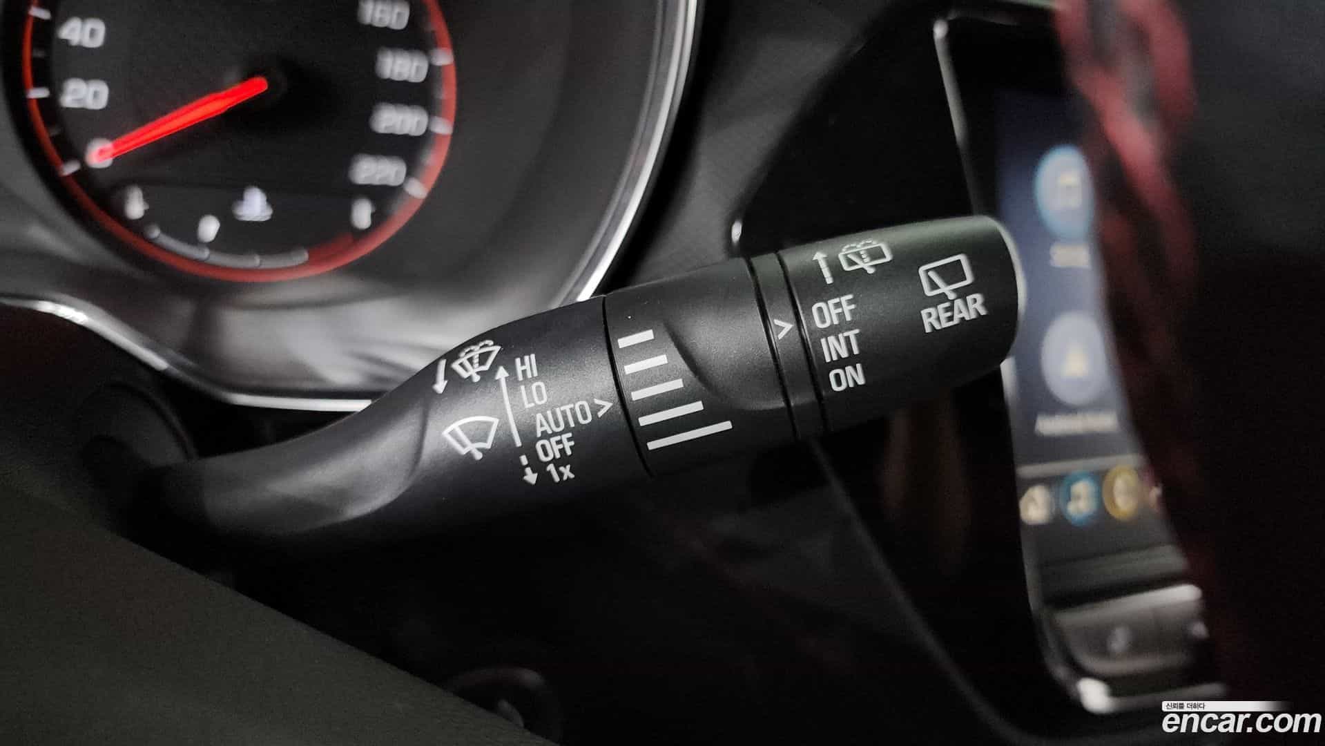 Trailblazer Chevrolet 2021.2-OPTION-041